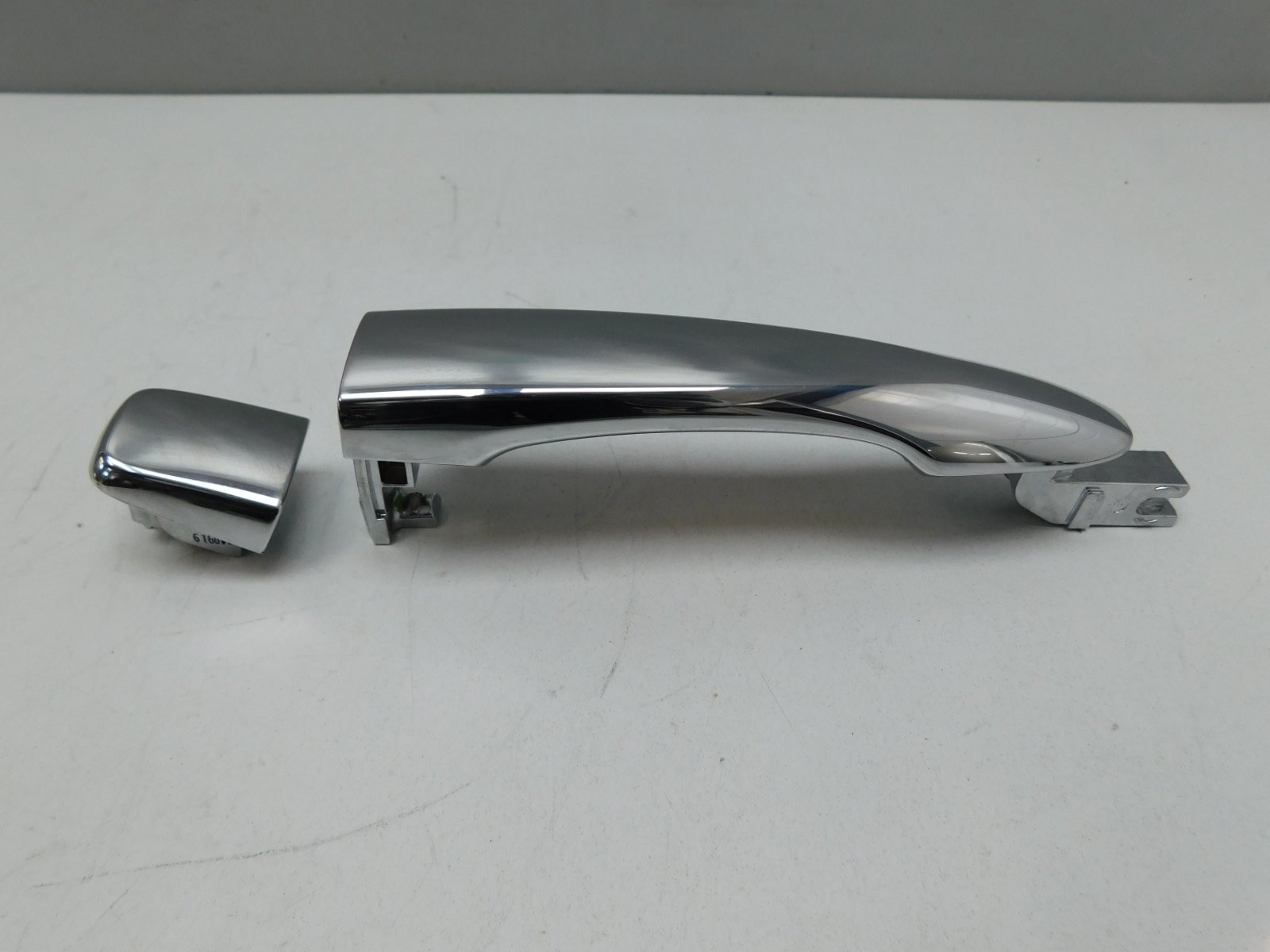 Ручка двери задней левой Nissan X-Trail (T32) 2014>