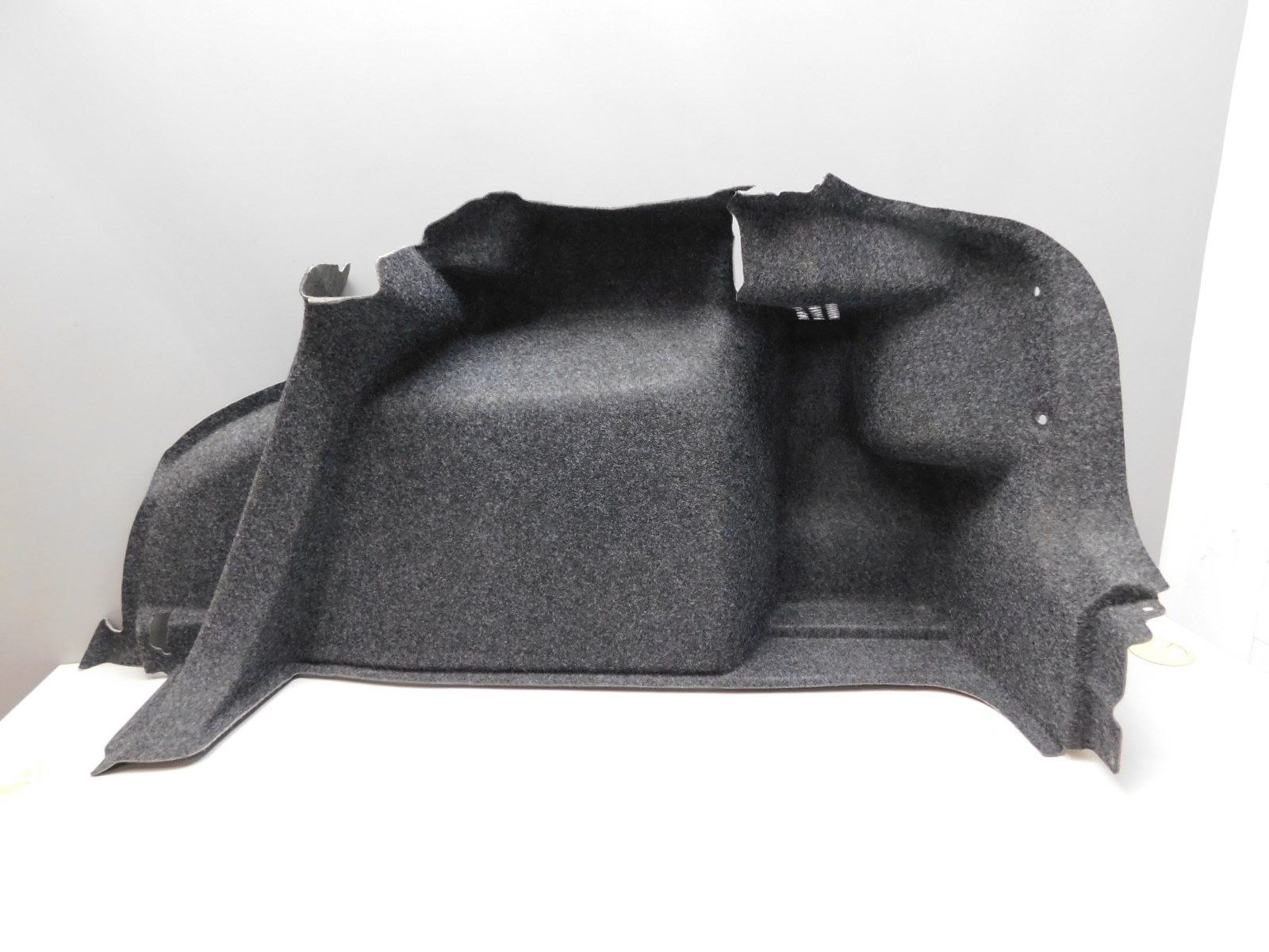 Обшивка багажника Volkswagen Polo Sedan 2011-2020