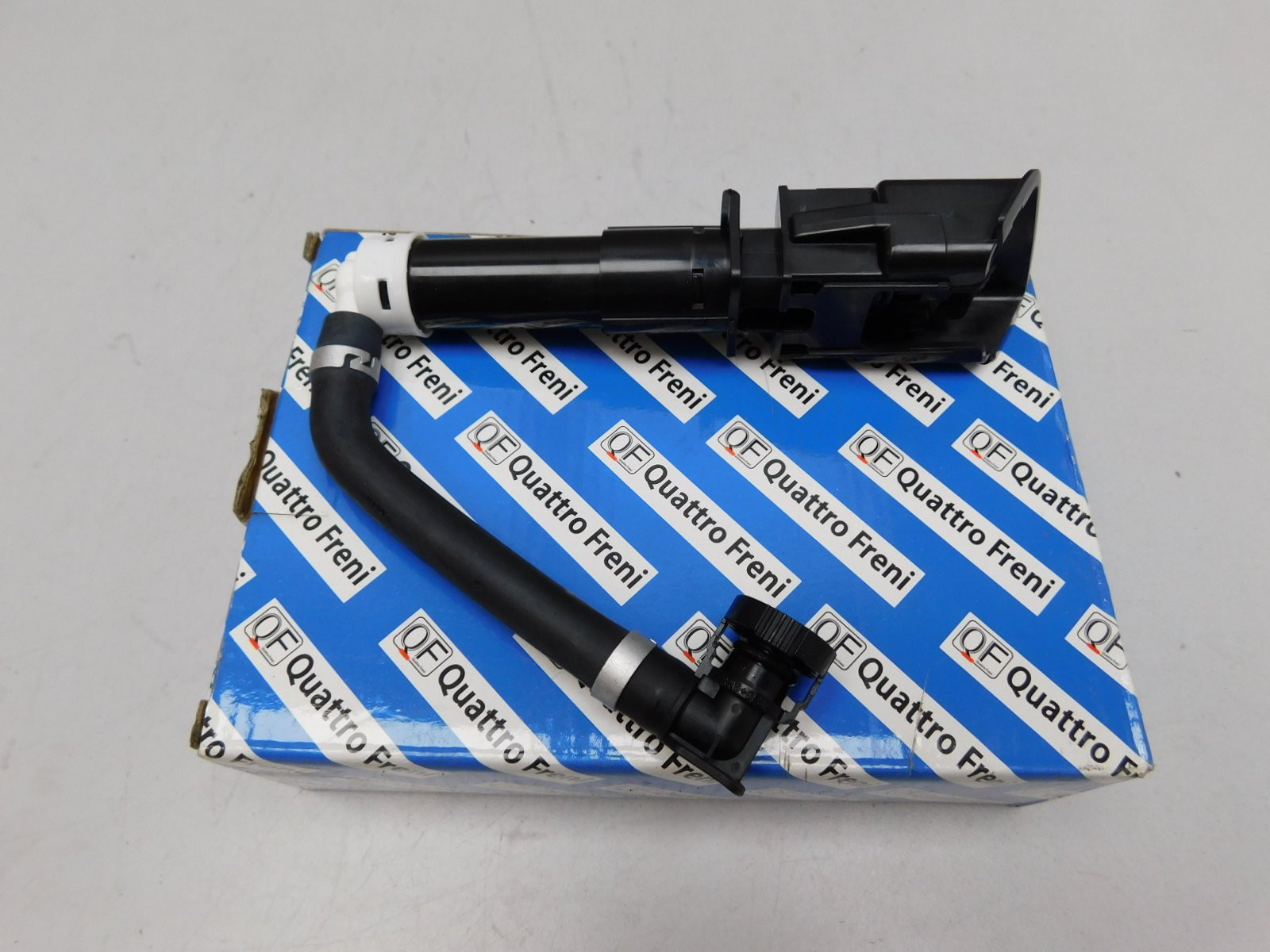 Омыватель фары Nissan Teana J31 2006-2008