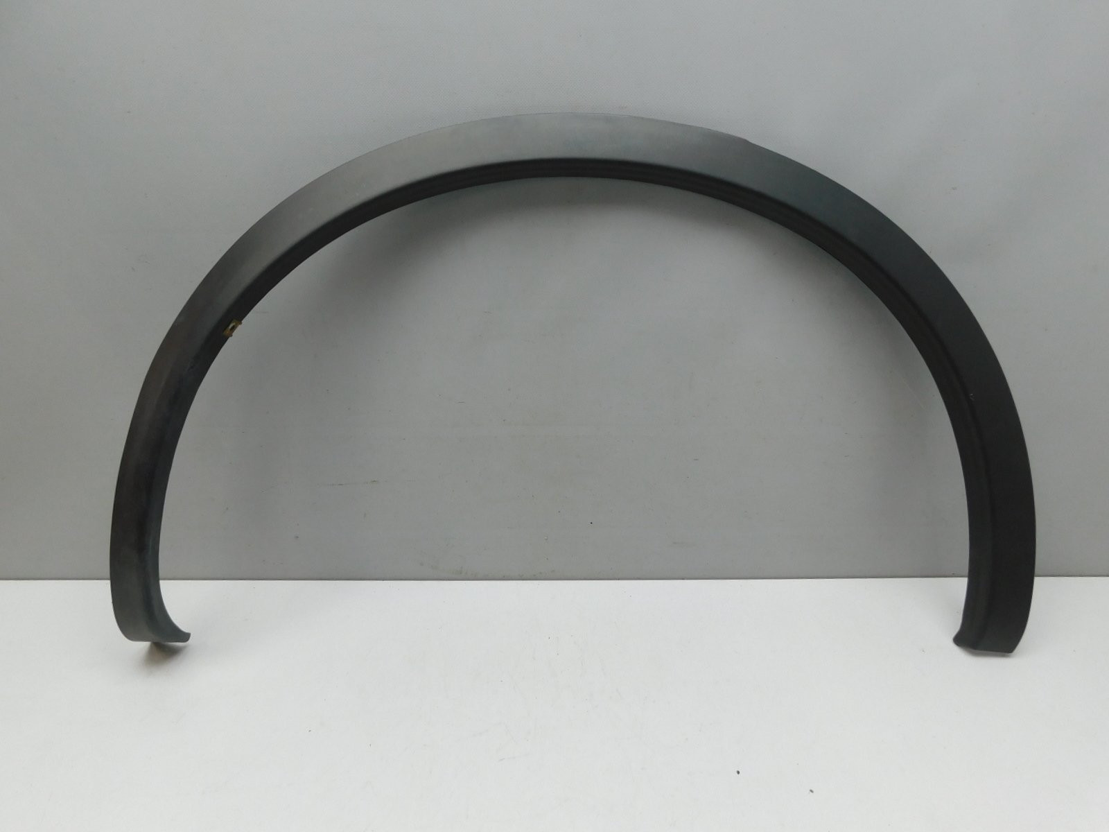 Накладка крыла заднего  правого Nissan Qashqai 2006-2014