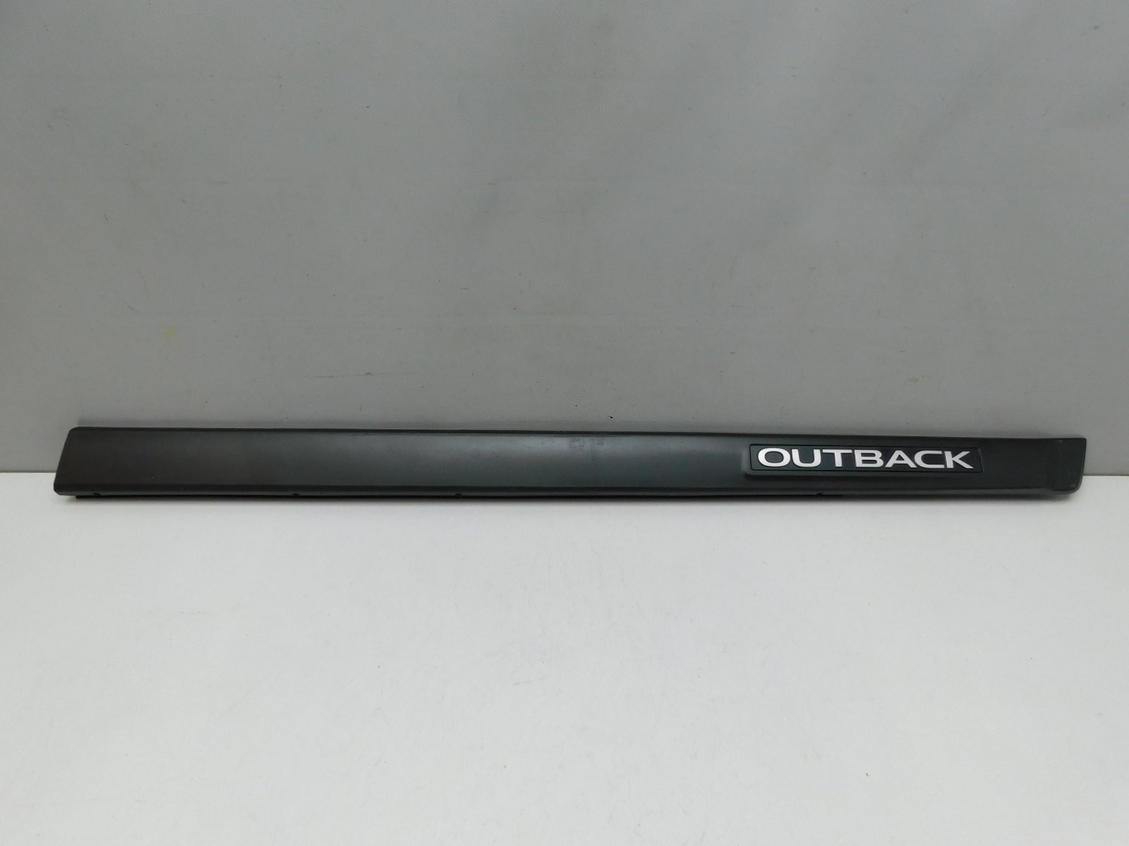 Накладка двери передней правой Subaru Legacy Outback (B15) 2015>