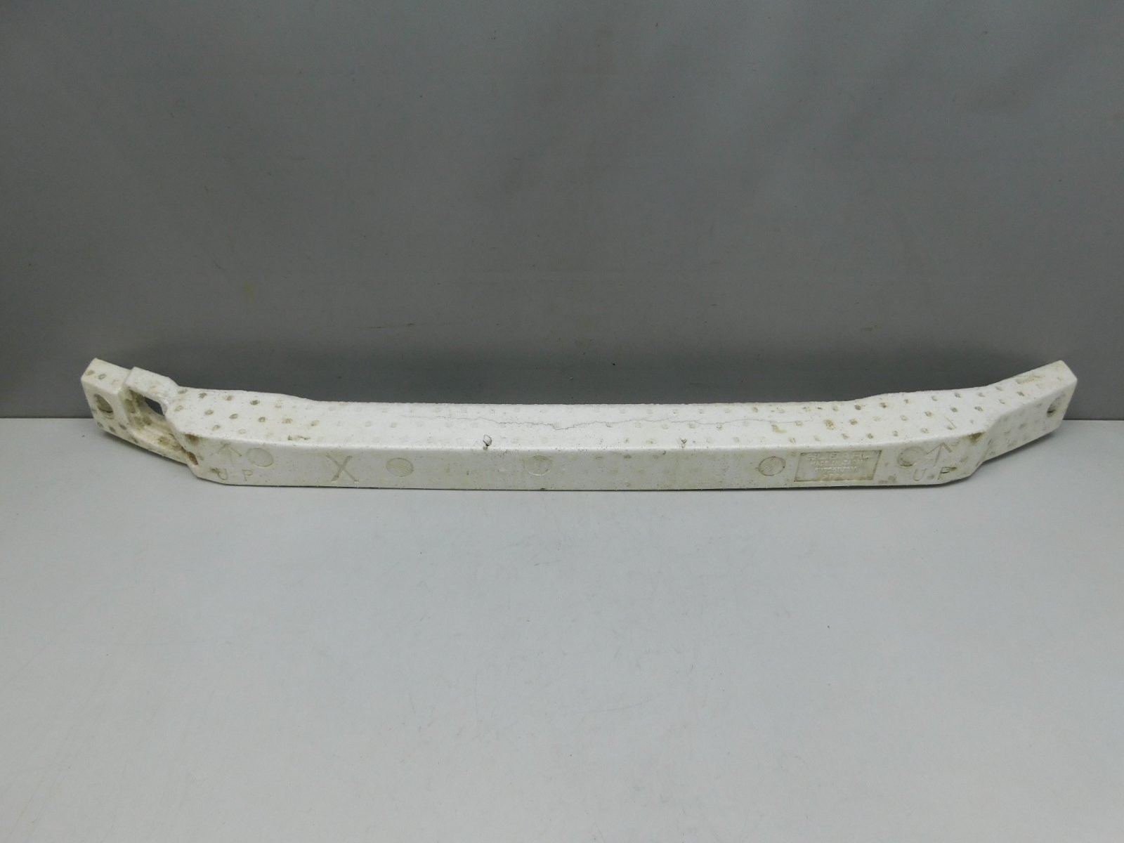 Усилитель переднего бампера Subaru XV 2011-2017