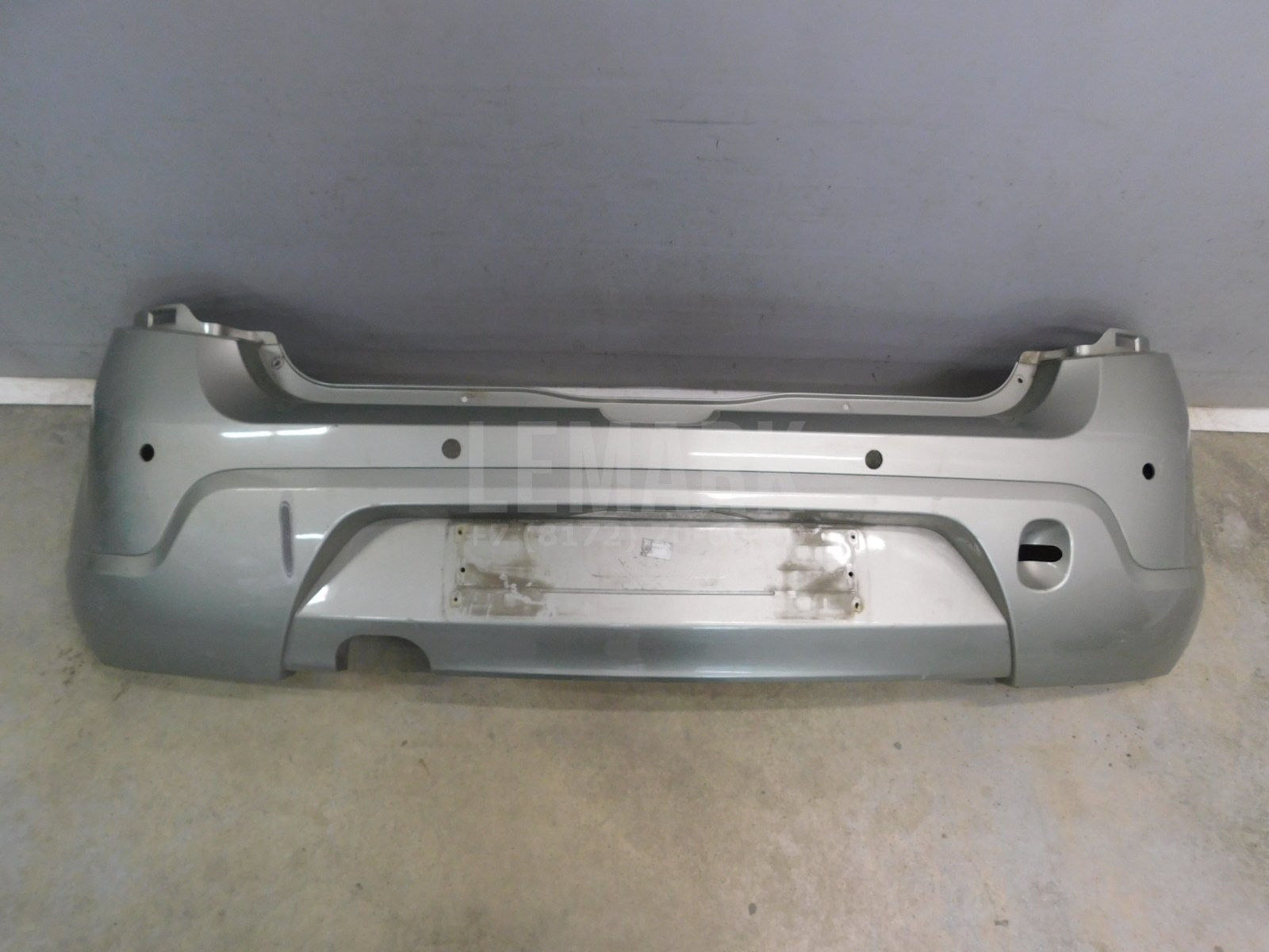Бампер задний Renault Sandero 2009> 8200911893