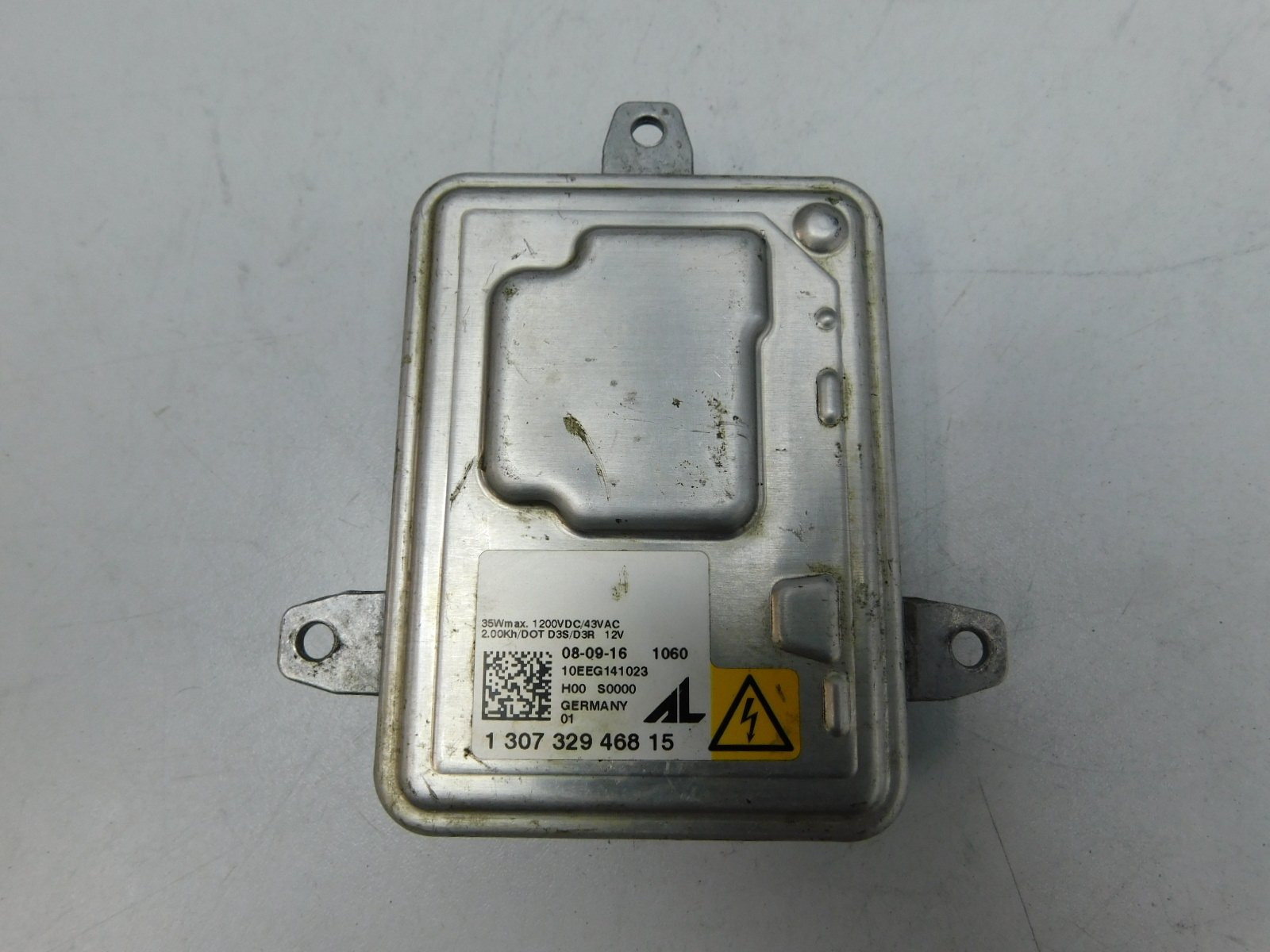 Блок розжига ксеноновой лампы Land Rover Range Rover Sport 2013>