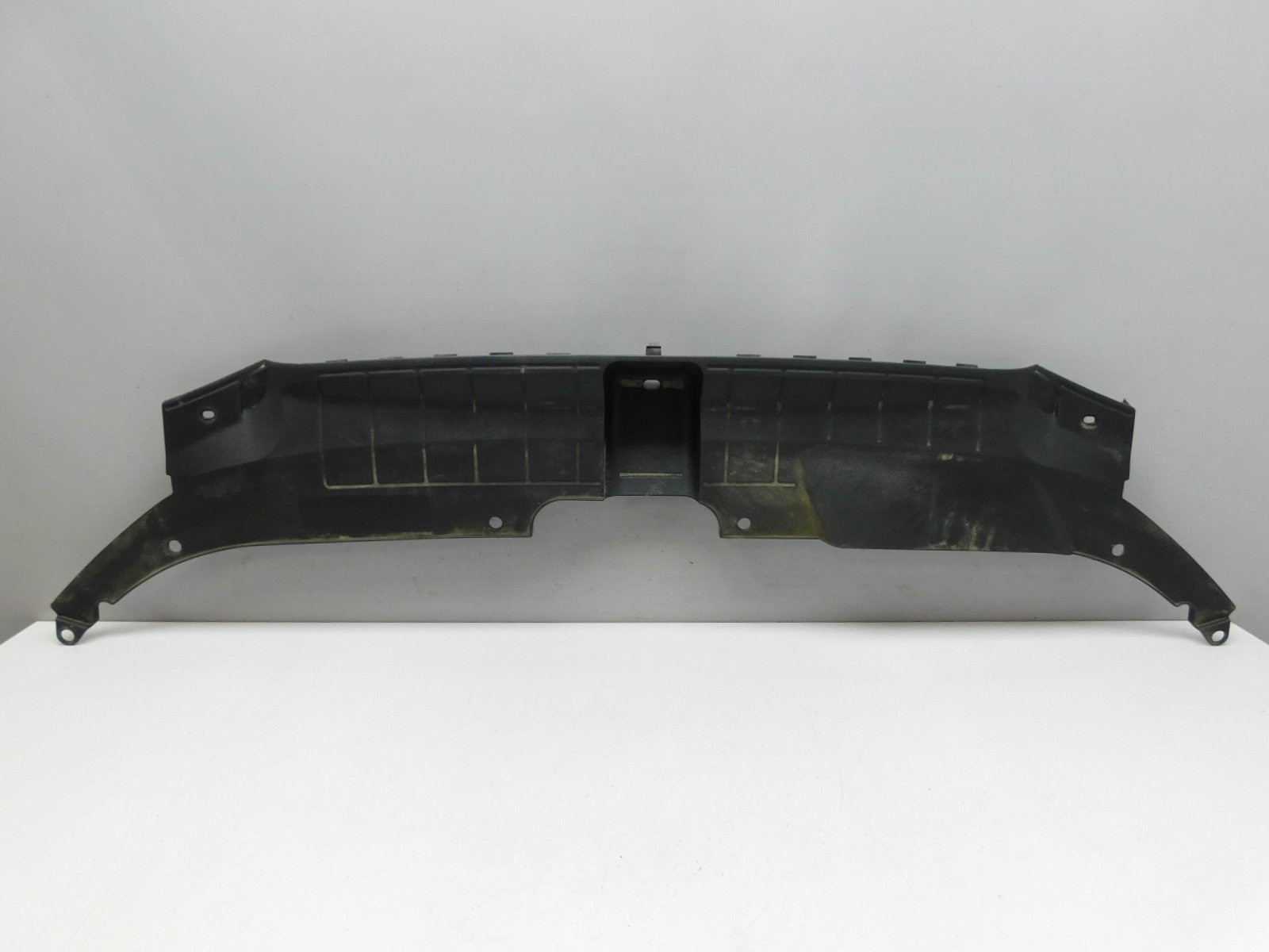 Накладка Audi Q5 2008-2017