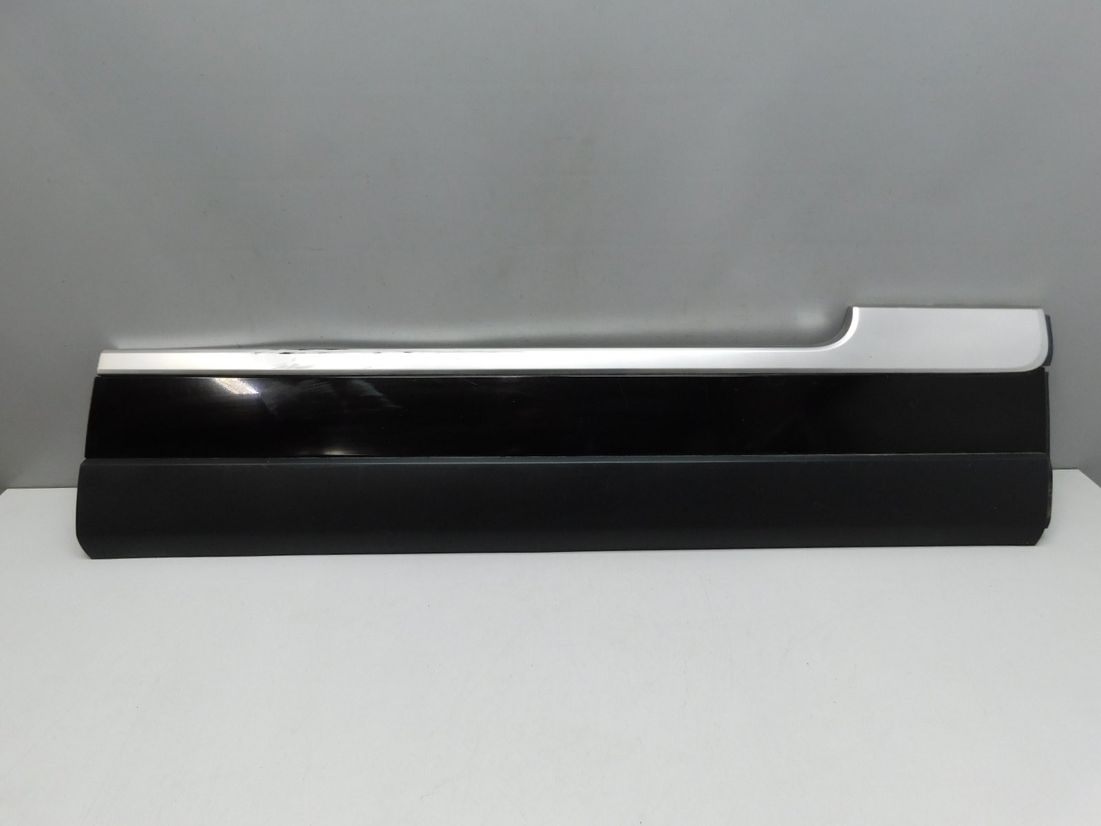 Накладка двери передней правой Land Rover Range Rover IV 2013>