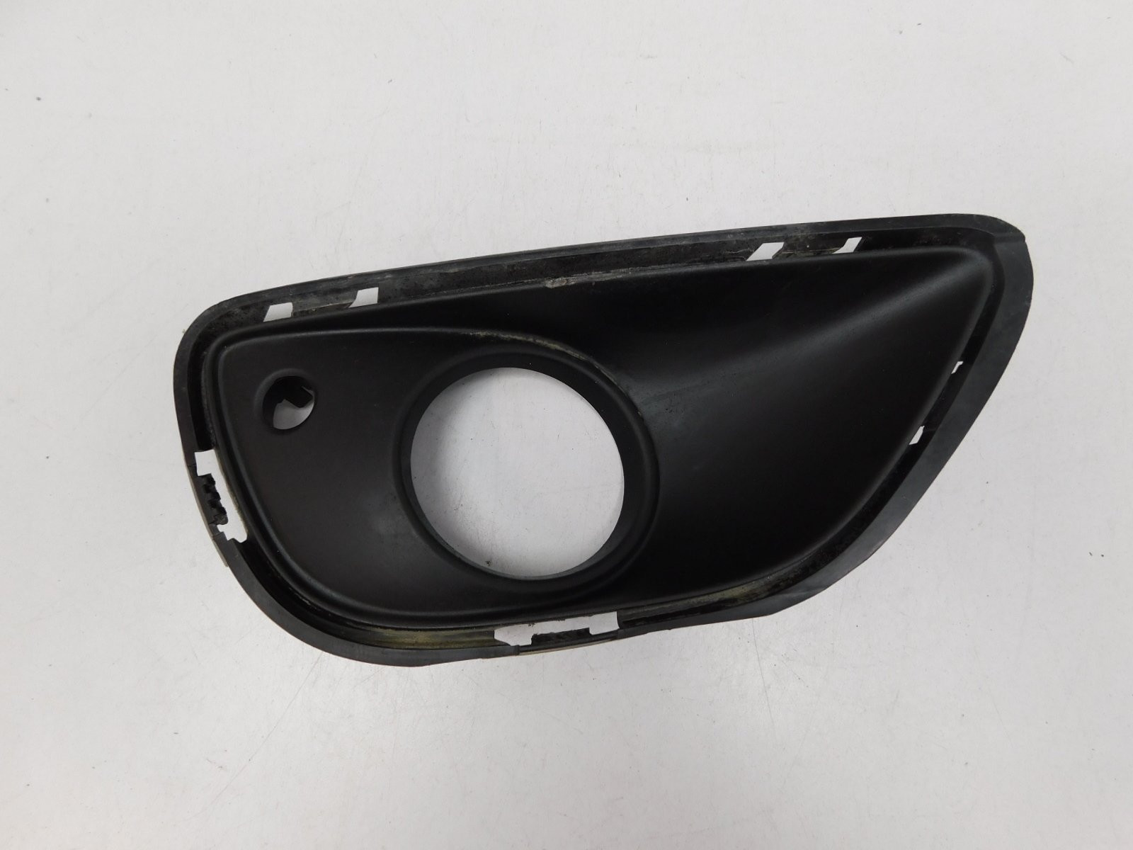 Решетка в бампер правая Porsche Cayenne 2010-2017