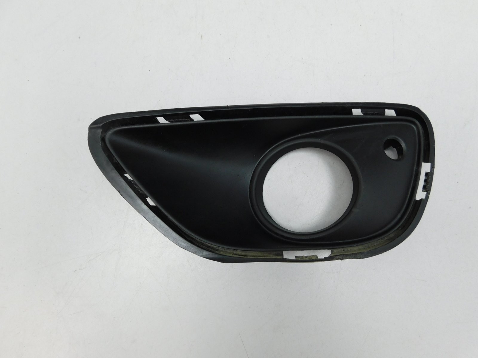 Решетка в бампер левая Porsche Cayenne 2010-2017