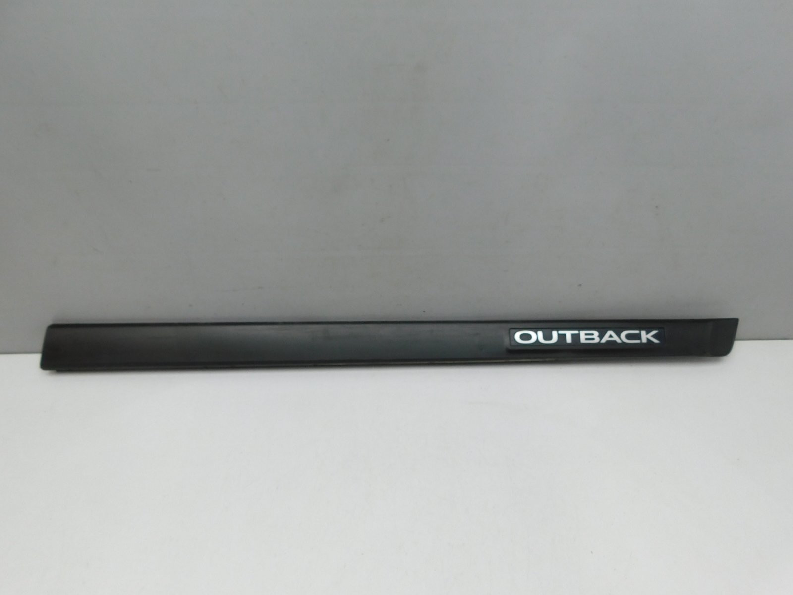 Накладка двери передней правой Subaru Legacy Outback (B15) 2015>