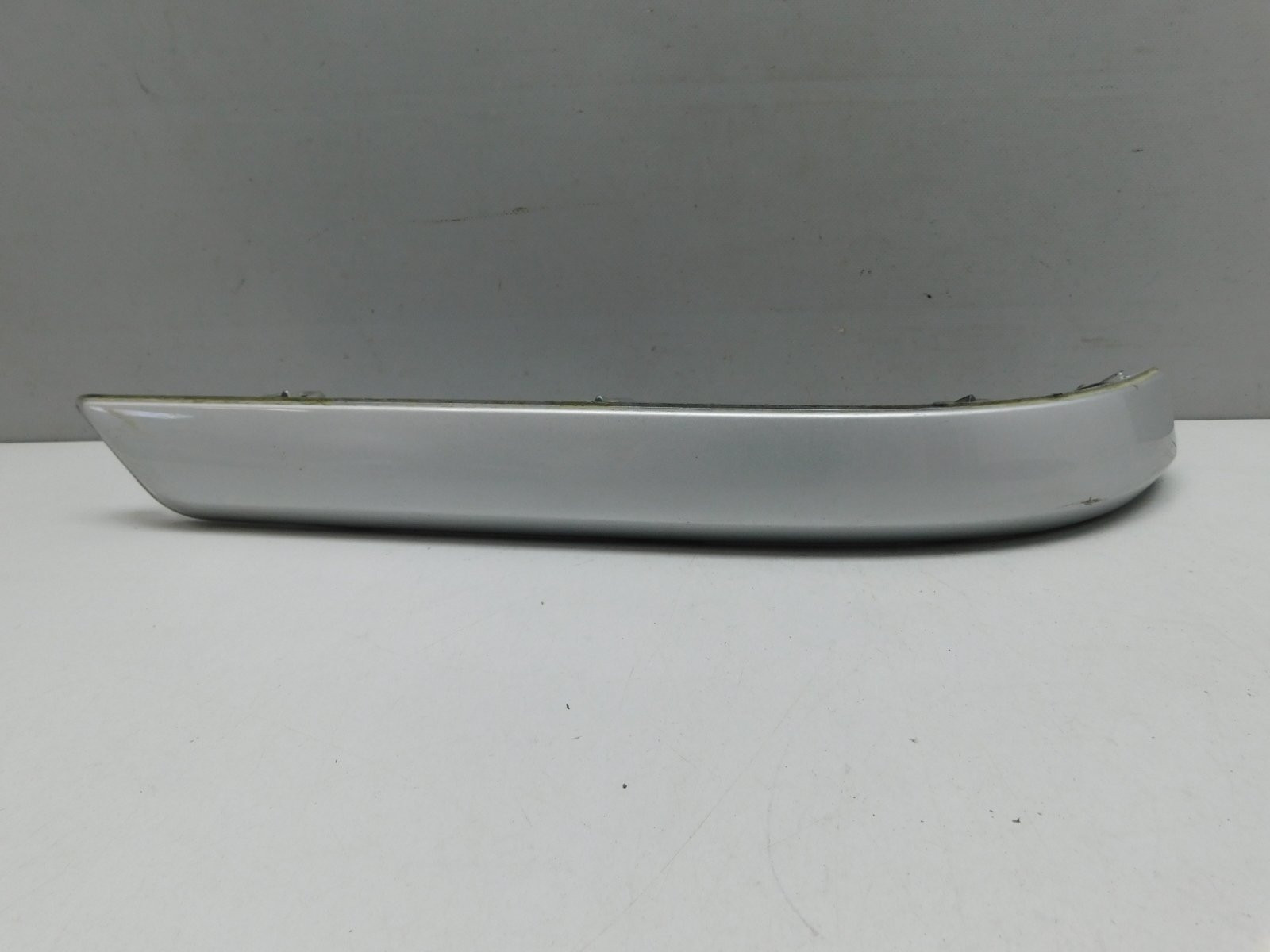 Молдинг заднего бампера Opel Astra H 2004>