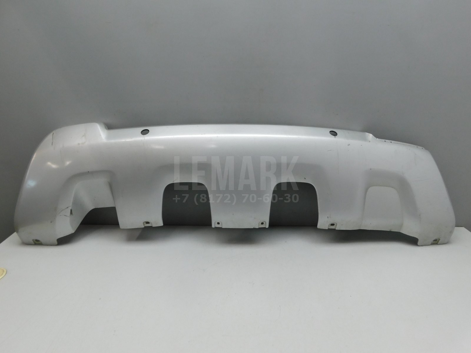 Накладка заднего бампера Renault Duster 2011> 850706023R