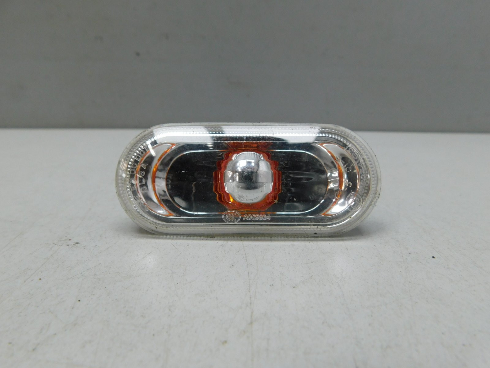 Повторитель указателя поворота Volkswagen Polo Sedan 2011-2020