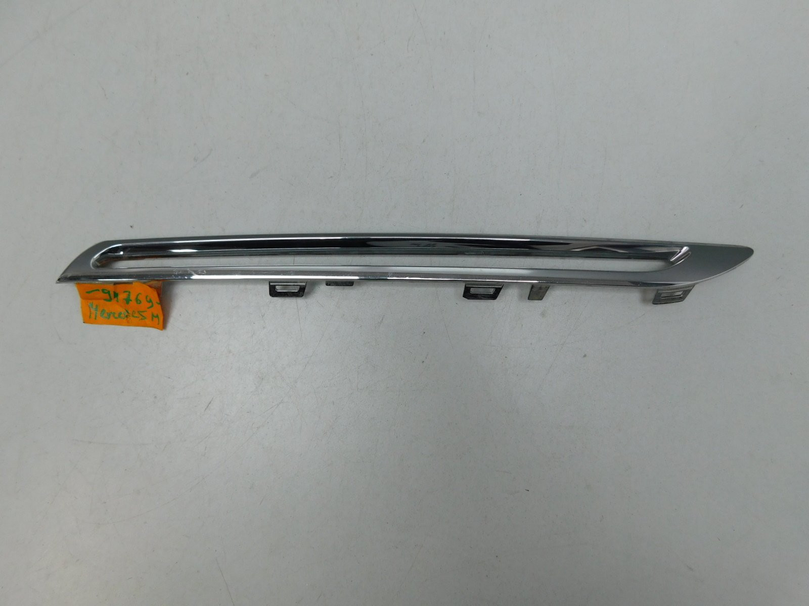 Молдинг решетки радиатора Mercedes-Benz GLE Coupe C292 2015>