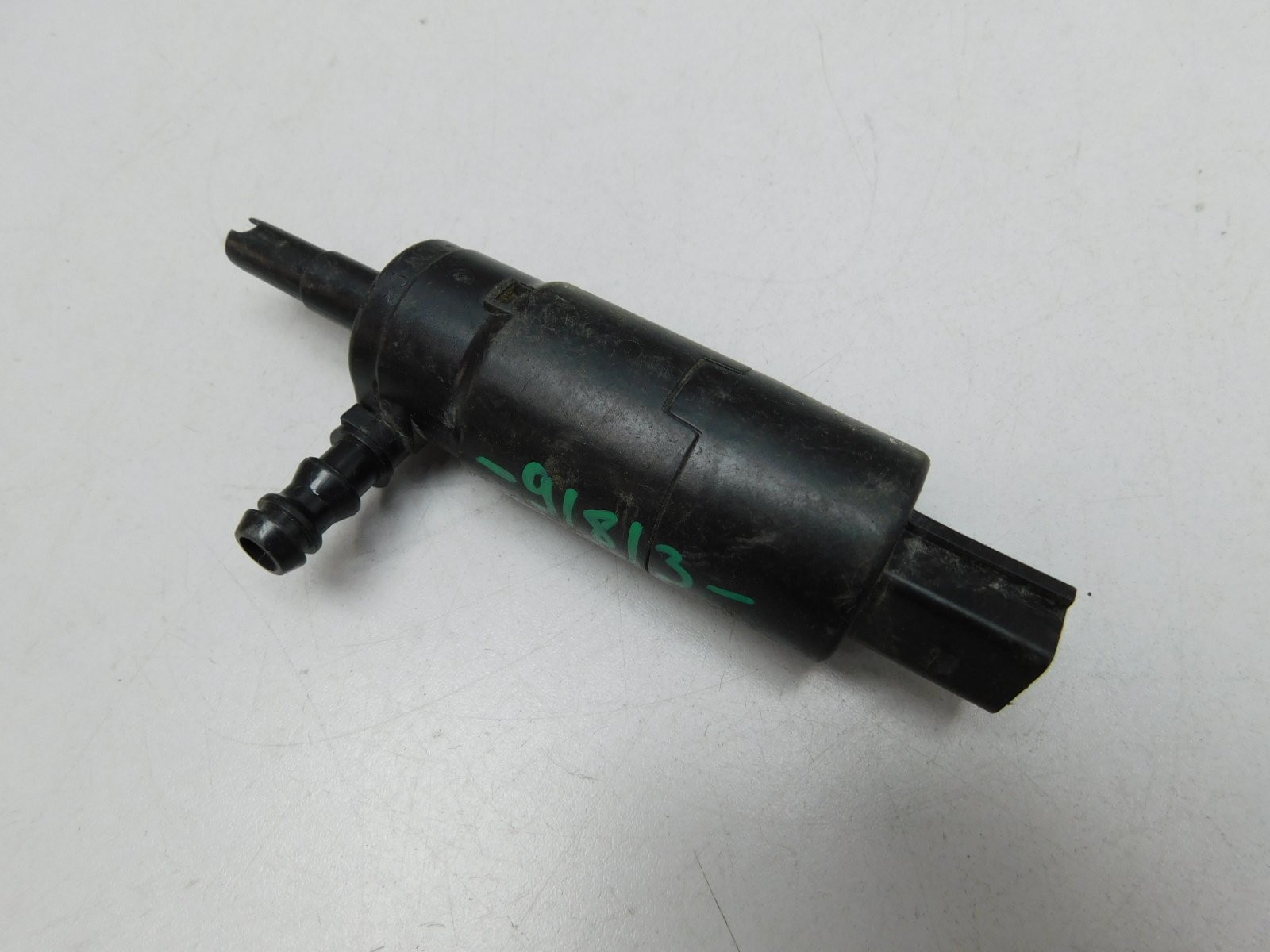 Насос омывателя фар Kia Sorento 2009>