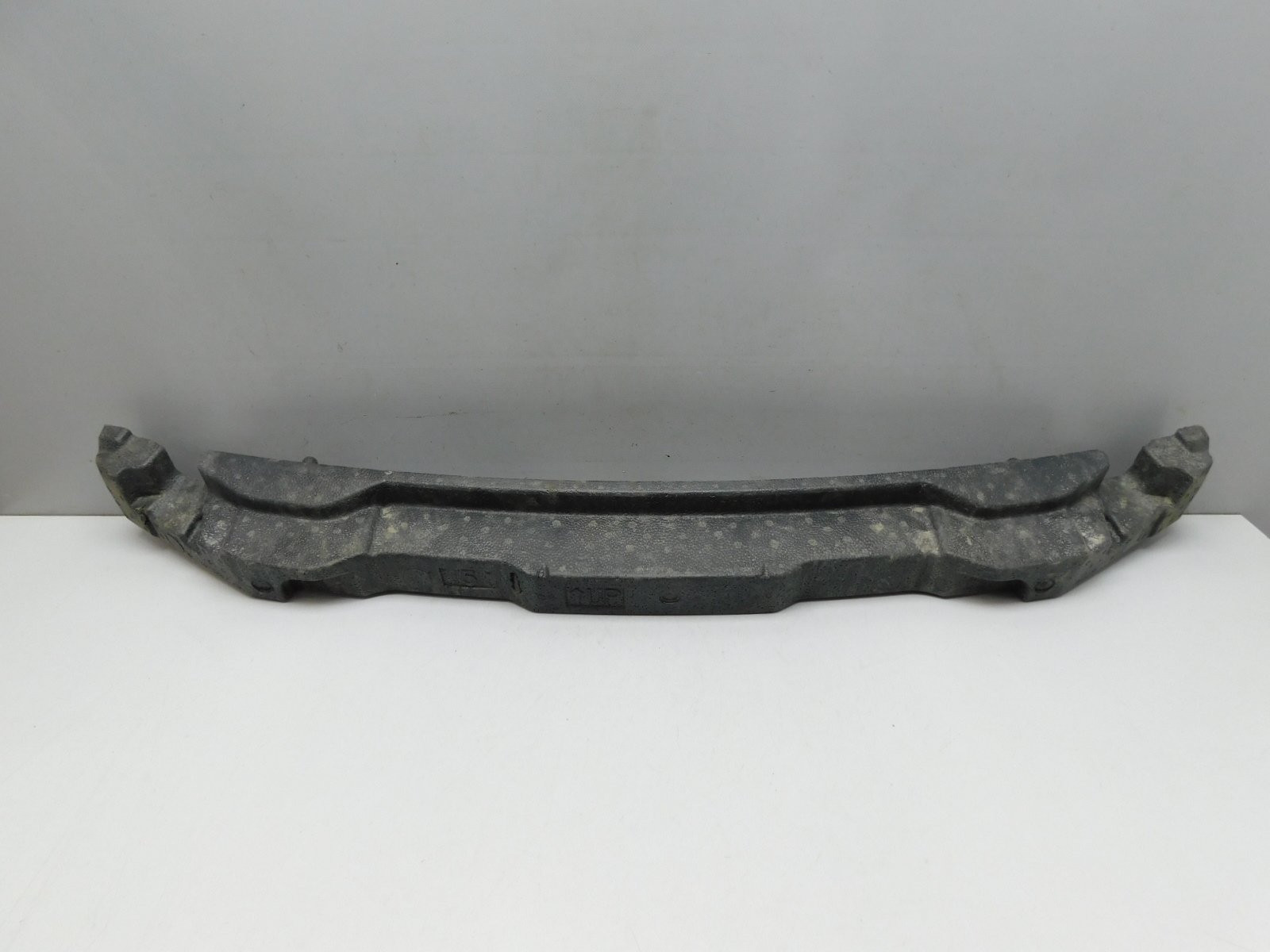 Усилитель переднего бампера Toyota Corolla E18 2013-2018