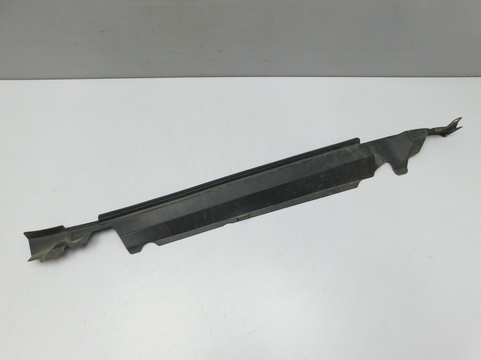 Накладка крыла переднего левого Toyota Land Cruiser (200) 2008>