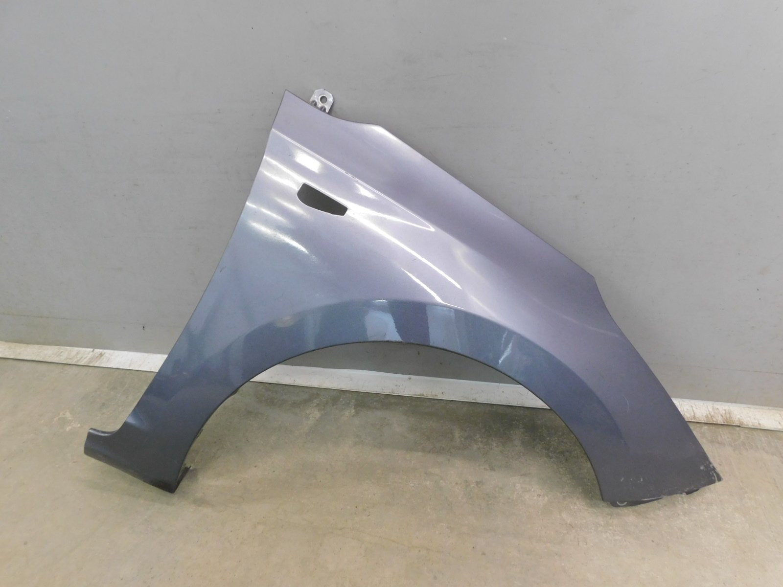 Крыло переднее правое Hyundai Solaris 2017>