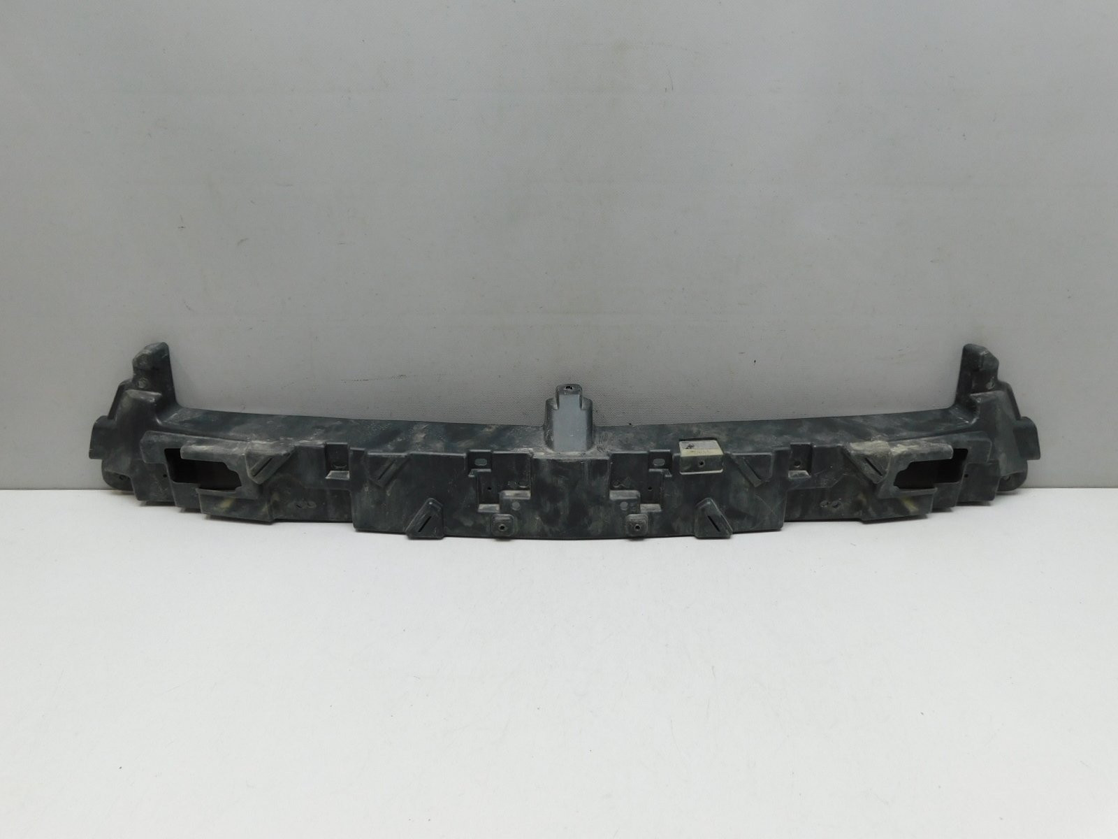 Кронштейн решетки радиатора Lexus LX 570 (URJ200) 2007>