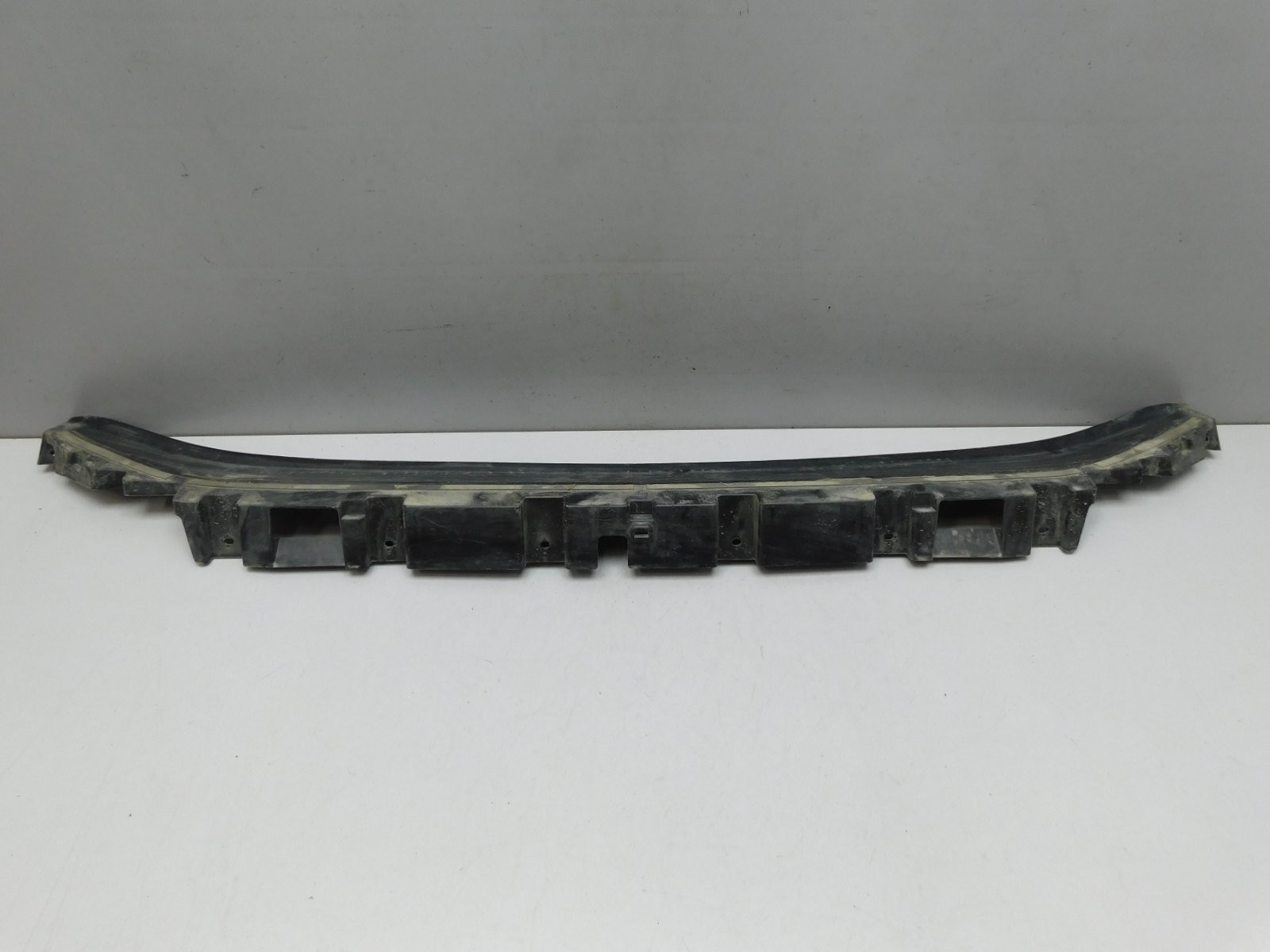 Кронштейн решетки радиатора Lexus LX 570 (URJ200) 2007>