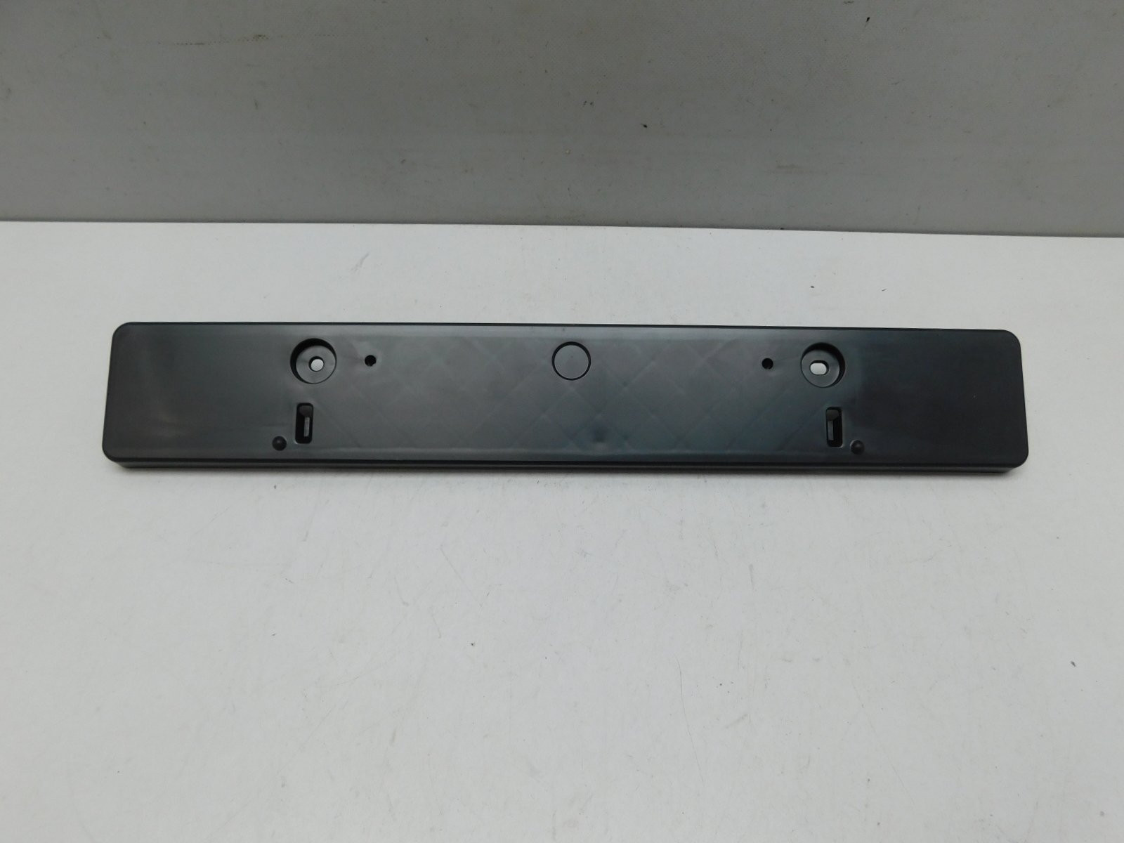 Накладка переднего бампера Toyota Camry V50 2011-2018