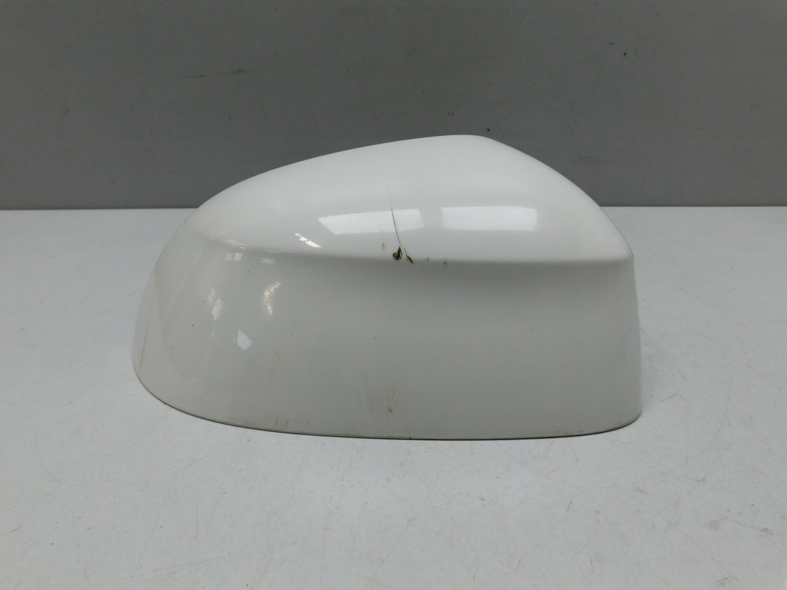 Накладка зеркала правого BMW X5 F15 2013-2018