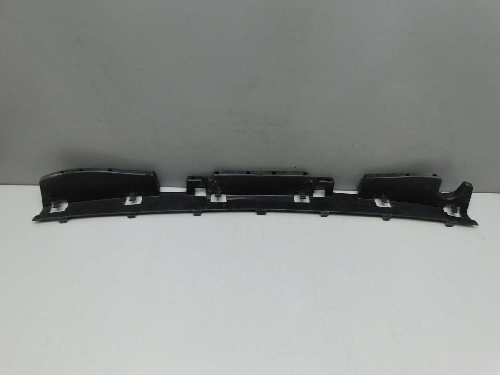 Кронштейн заднего бампера Volvo XC60 2008-2017