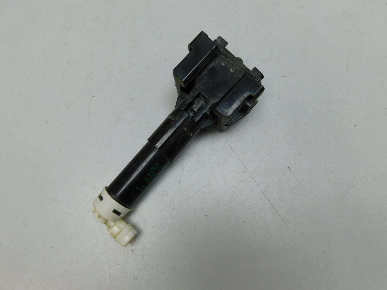 Омыватель фары Toyota RAV 4 2006-2013