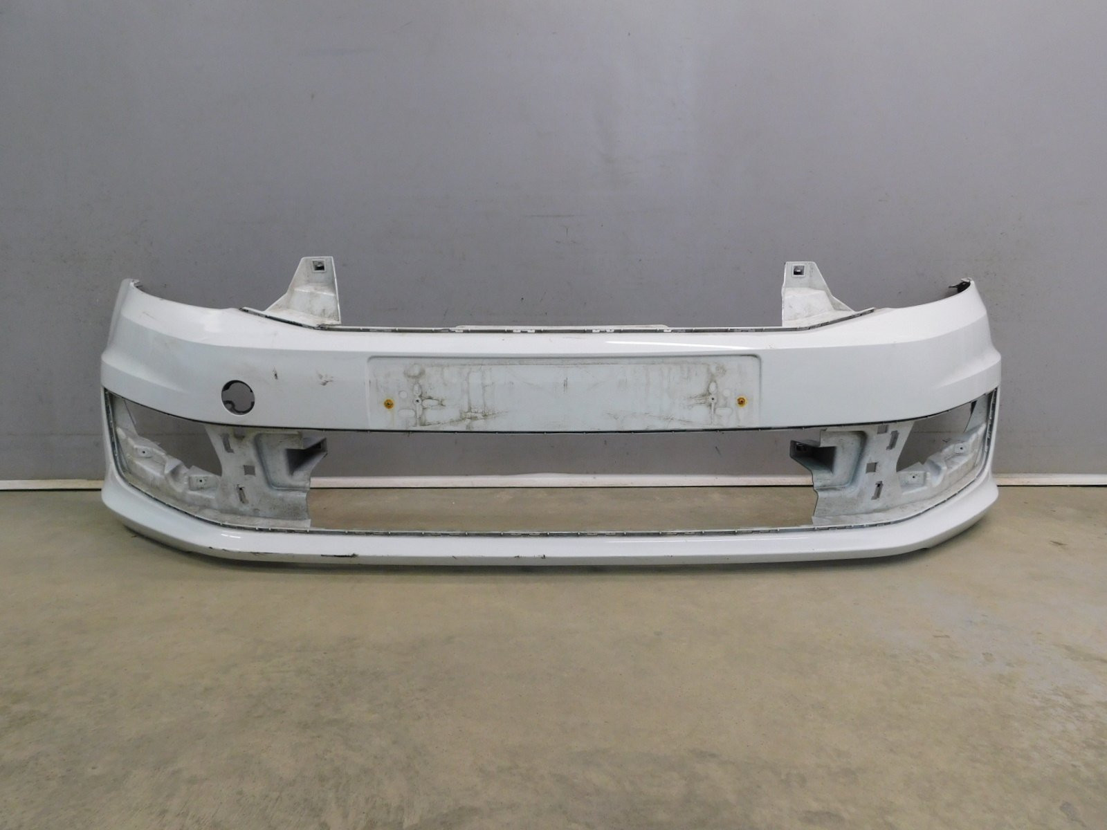 Бампер передний Volkswagen Polo Sedan 2011-2020