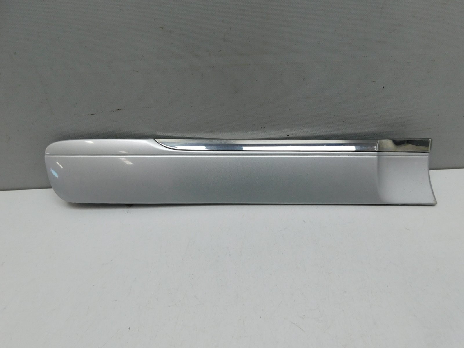 Накладка двери задней правой Lexus GX 460 2009>