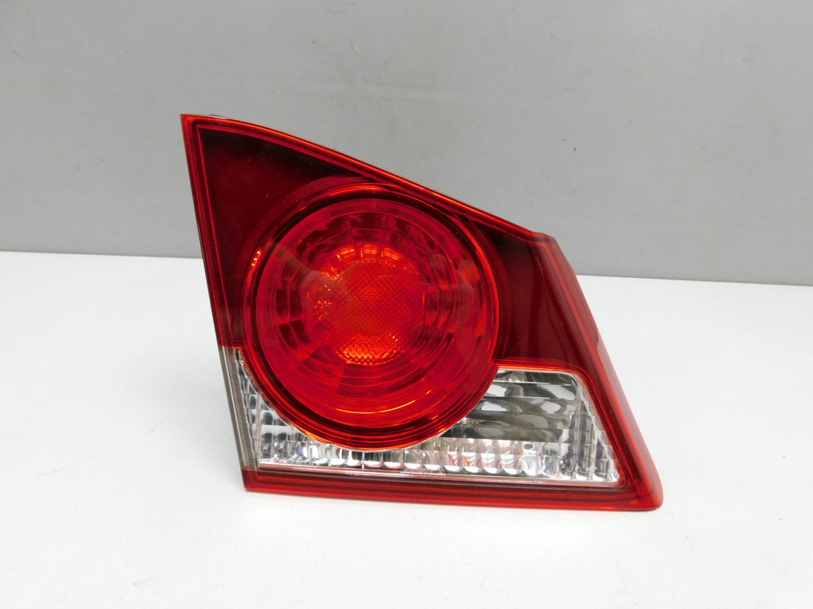 Фонарь задний внутренний левый Honda Civic 4D 2006-2012