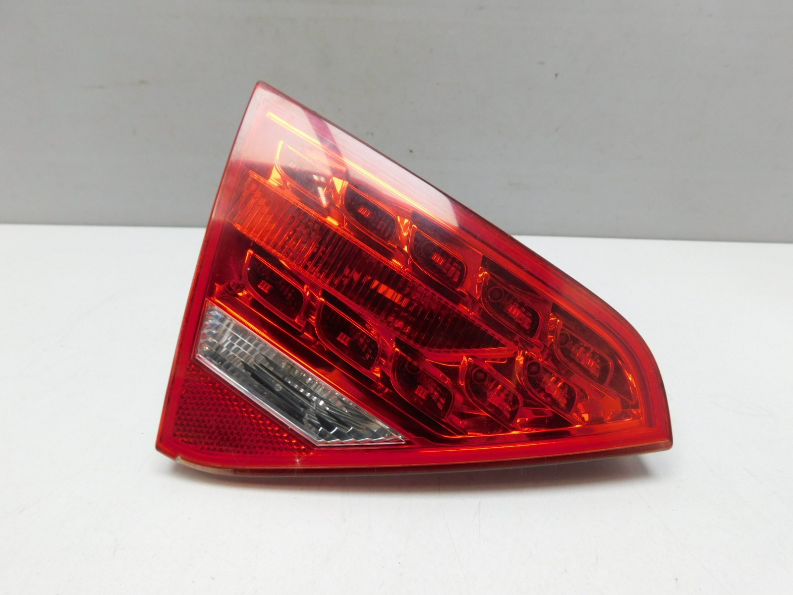 Фонарь задний внутренний левый Audi A5/S5 2007-2016