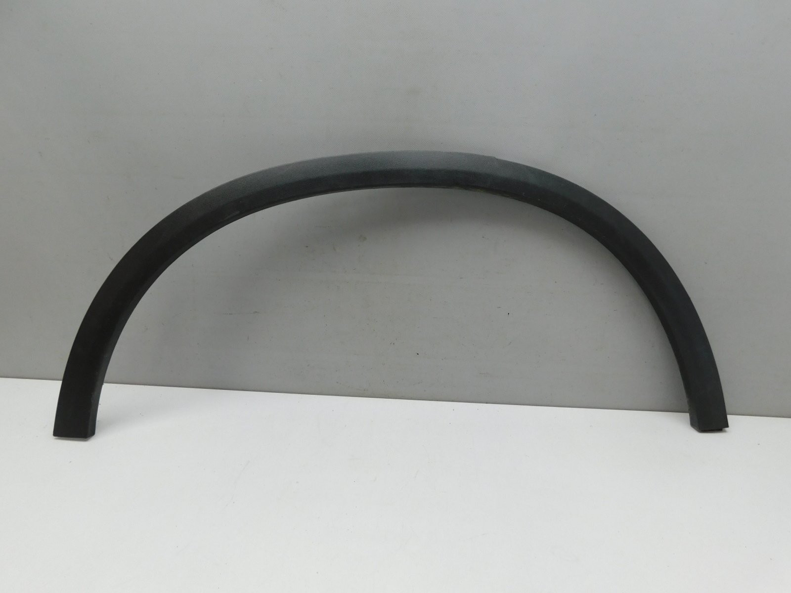 Накладка крыла заднего  правого Mercedes-Benz GLC-Class X253 2015>