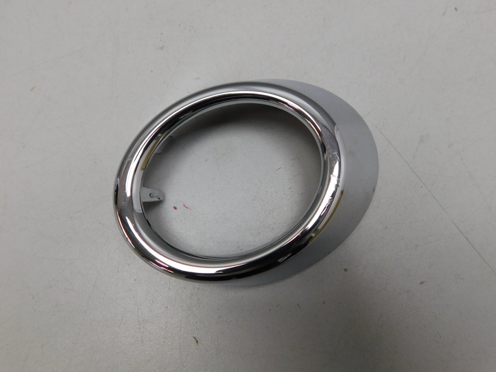 Решетка в бампер правая Hyundai Solaris 2017>