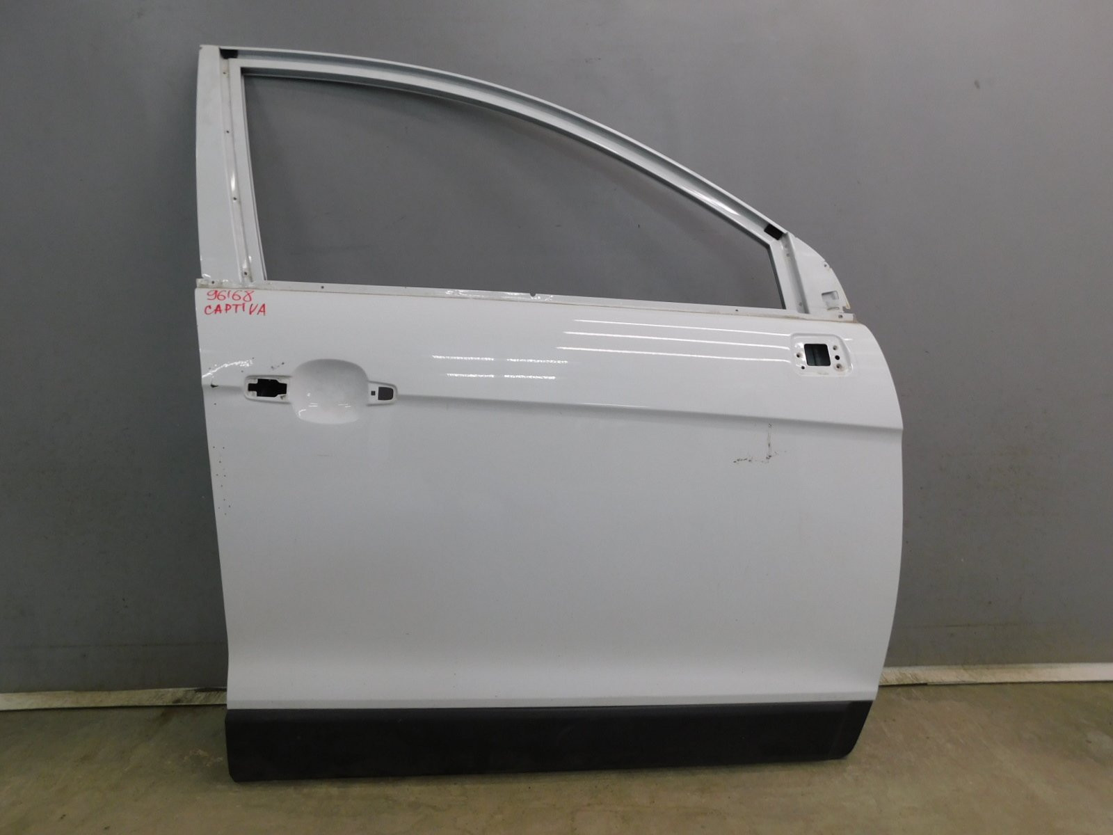 Дверь передняя правая Chevrolet Captiva 2006>