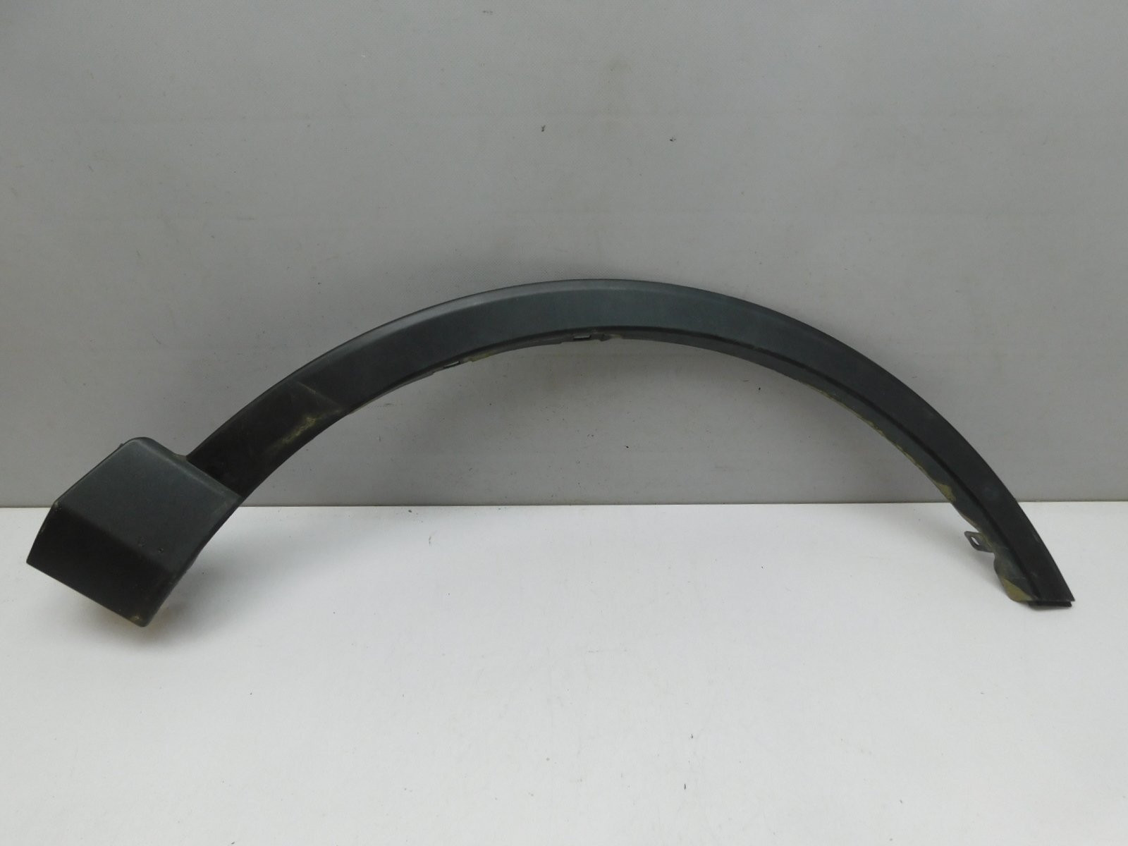 Накладка крыла переднего правого Toyota RAV 4 2013-2019