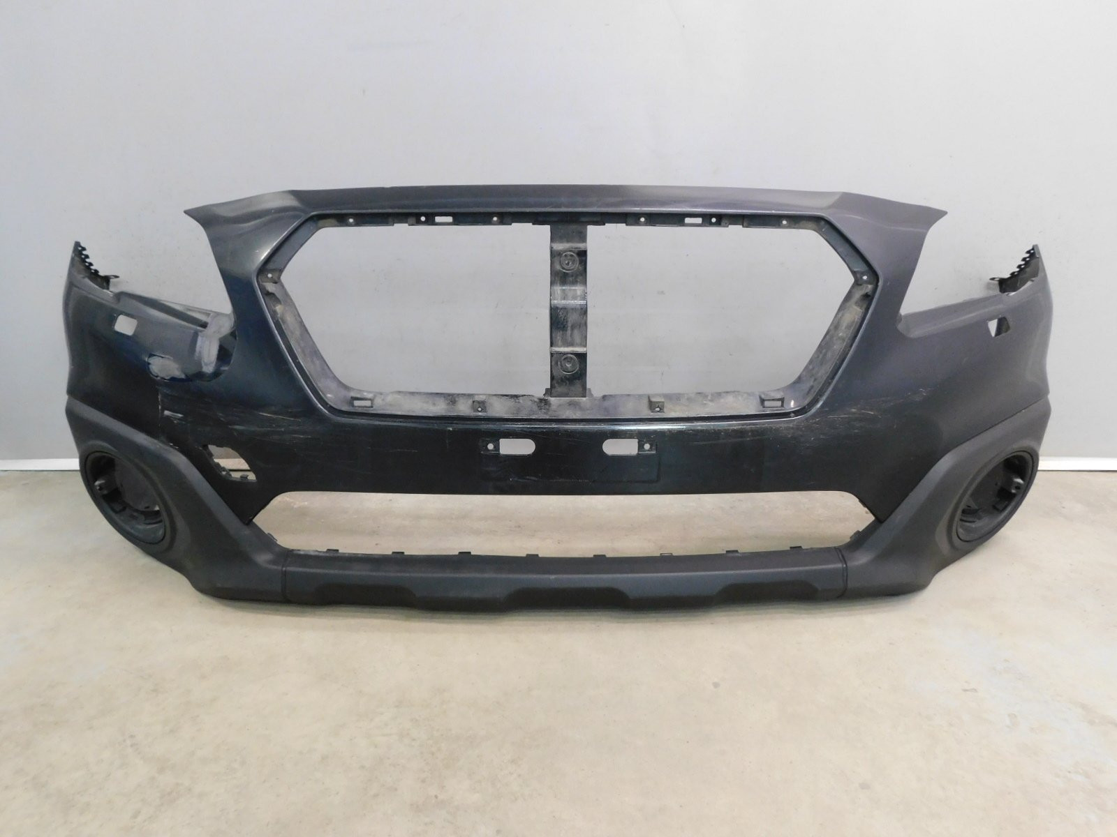 Бампер передний Subaru Legacy Outback (B15) 2015>