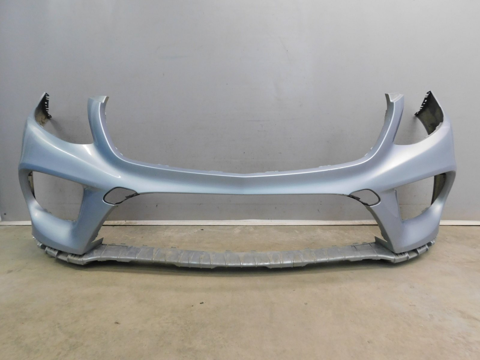 Бампер передний Mercedes-Benz M-Klasse (ML/GLE) W166 2011>