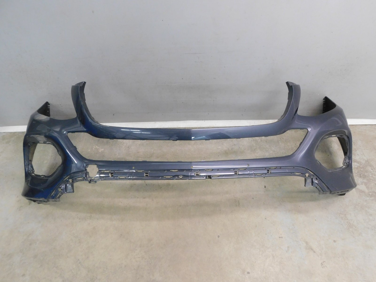 Бампер передний Mercedes-Benz M-Klasse (ML/GLE) W166 2011>