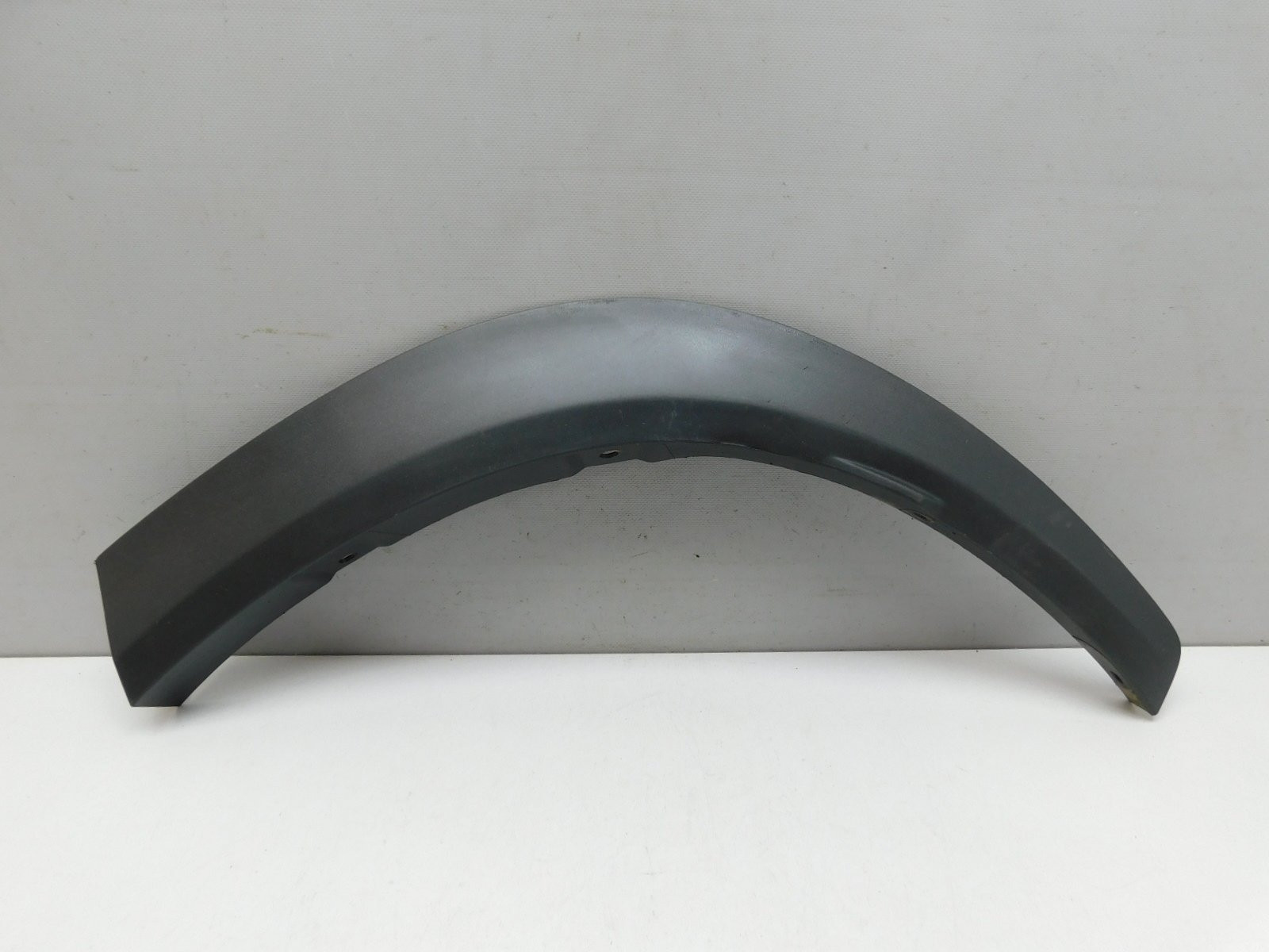 Накладка крыла заднего  левого Lexus NX 200 2014>