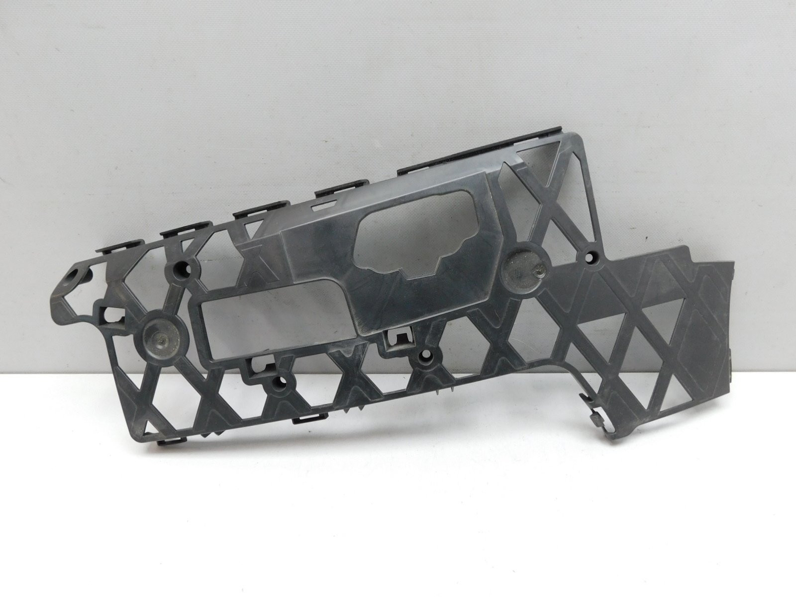 Накладка переднего бампера Volkswagen Passat B7 2011-2015