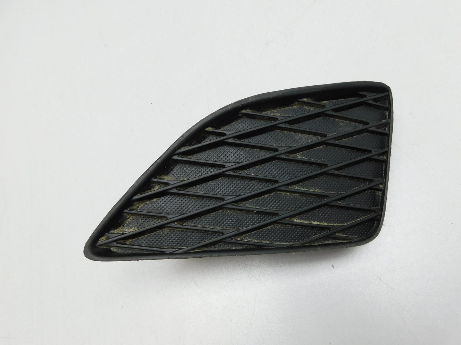 Решетка в бампер левая Toyota Corolla E15 2006-2013