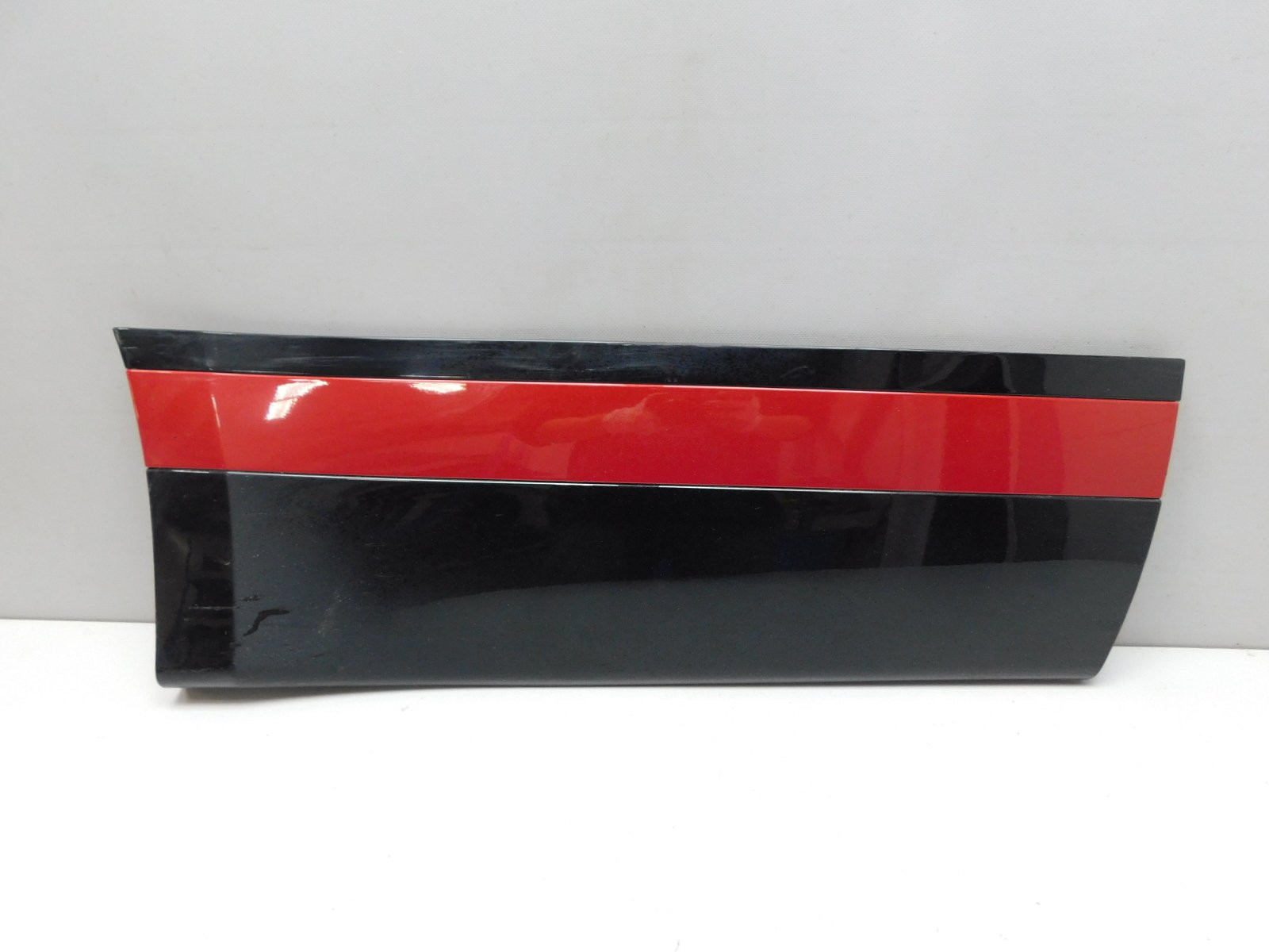 Накладка двери задней правой Land Rover Range Rover Velar 2017>