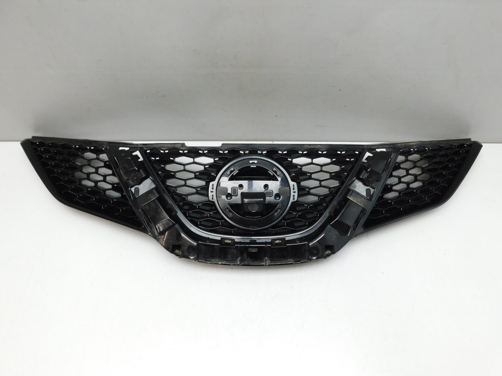 Решетка радиатора Nissan Qashqai (J11) 2014>