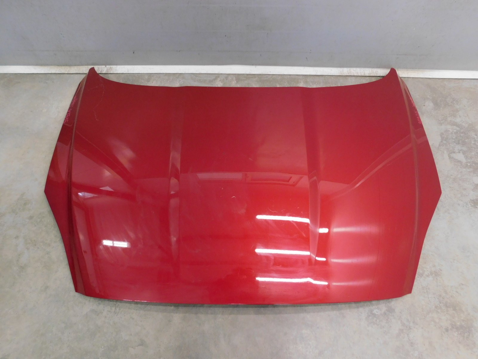 Капот Jaguar E-PACE 2017>