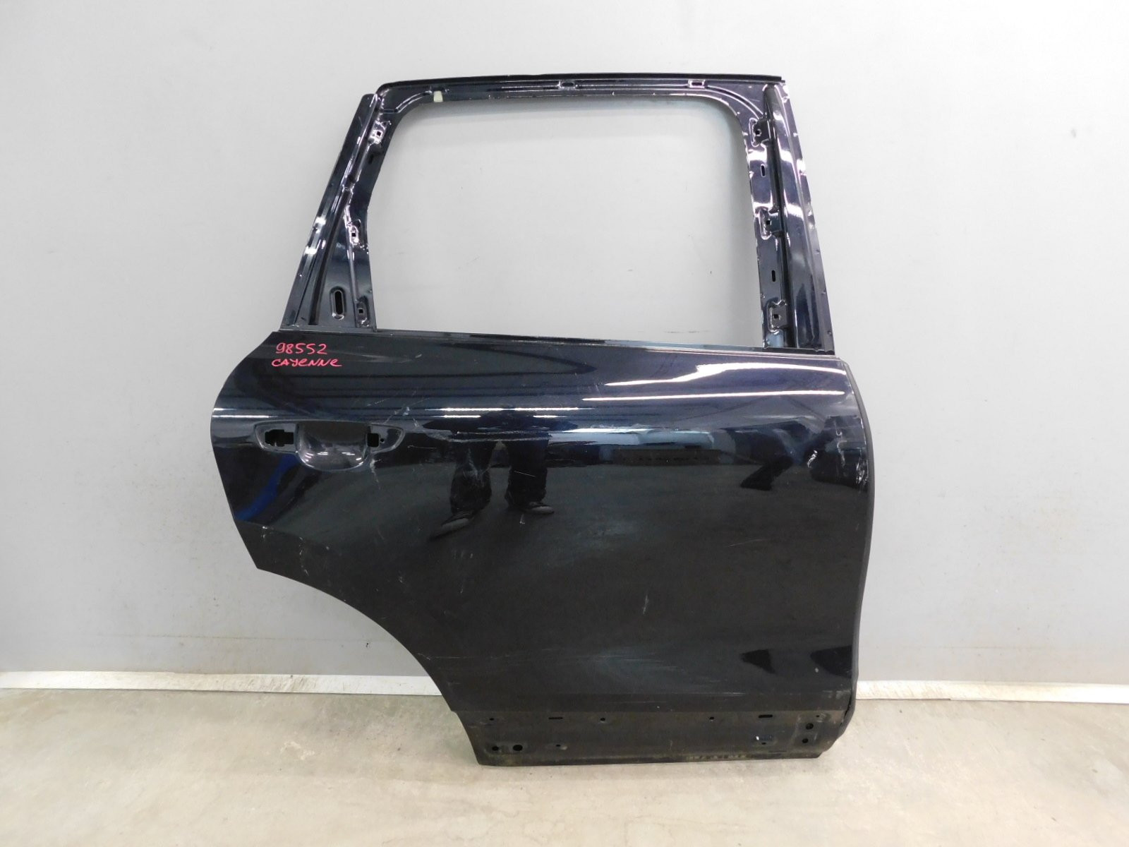 Дверь задняя правая Porsche Cayenne 2010-2017