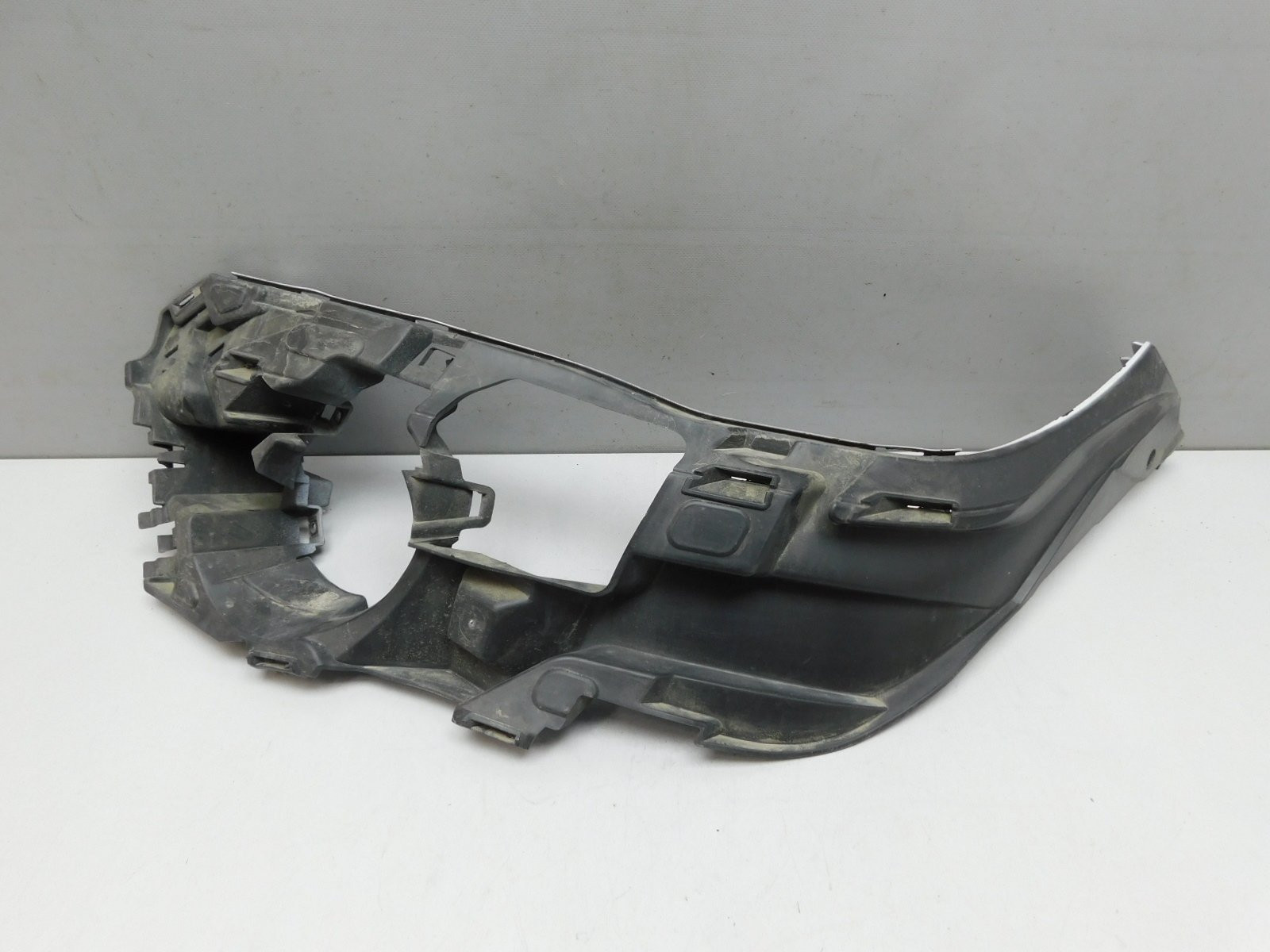 Кронштейн переднего бампера BMW X5 F15 2013-2018