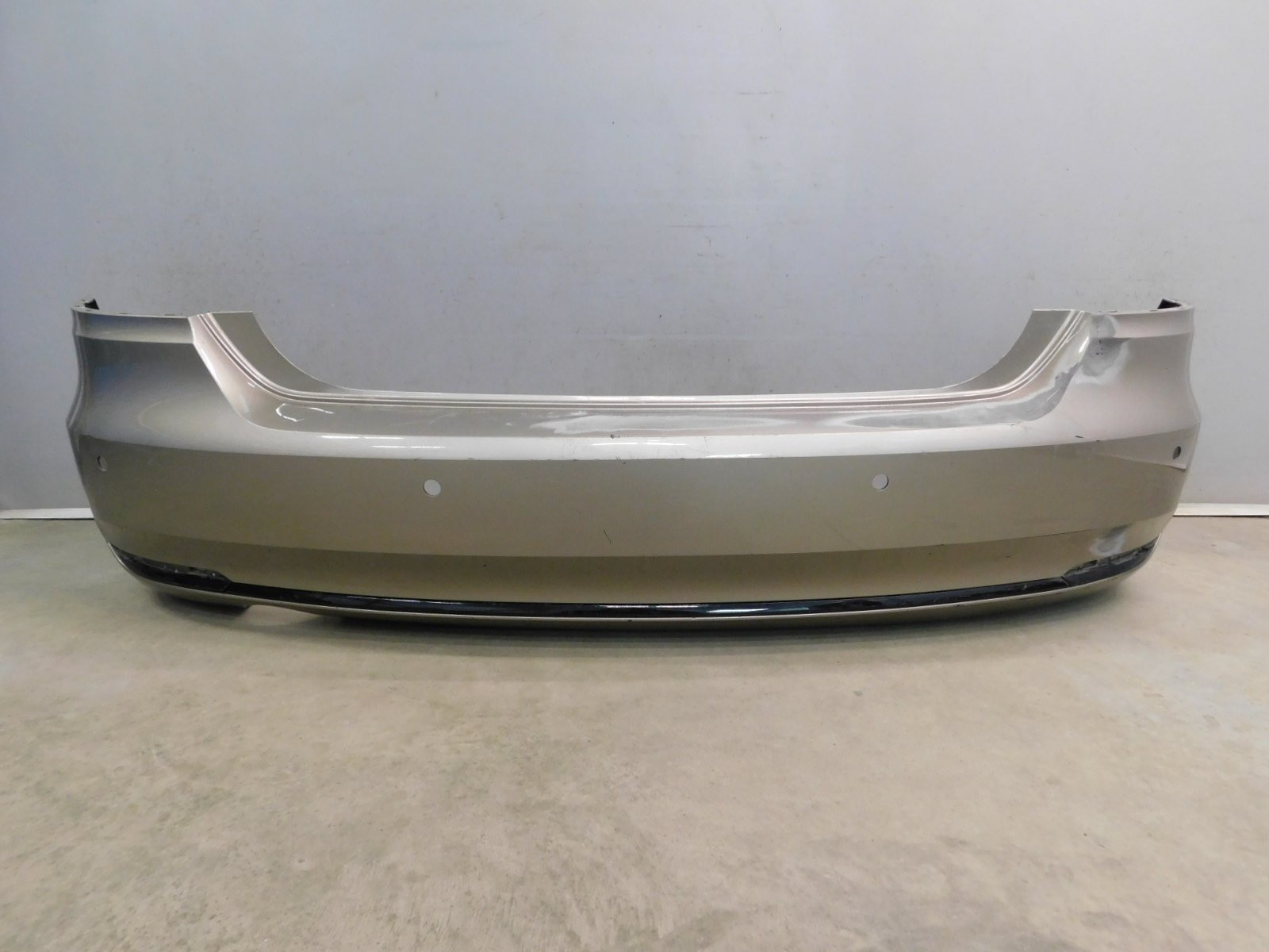 Бампер задний Volkswagen Polo Sedan 2011-2020