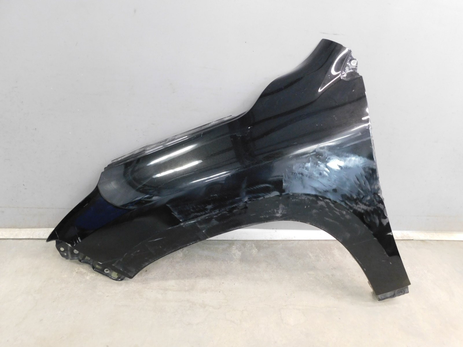 Крыло переднее левое Lexus LX 570 (URJ200) 2007>