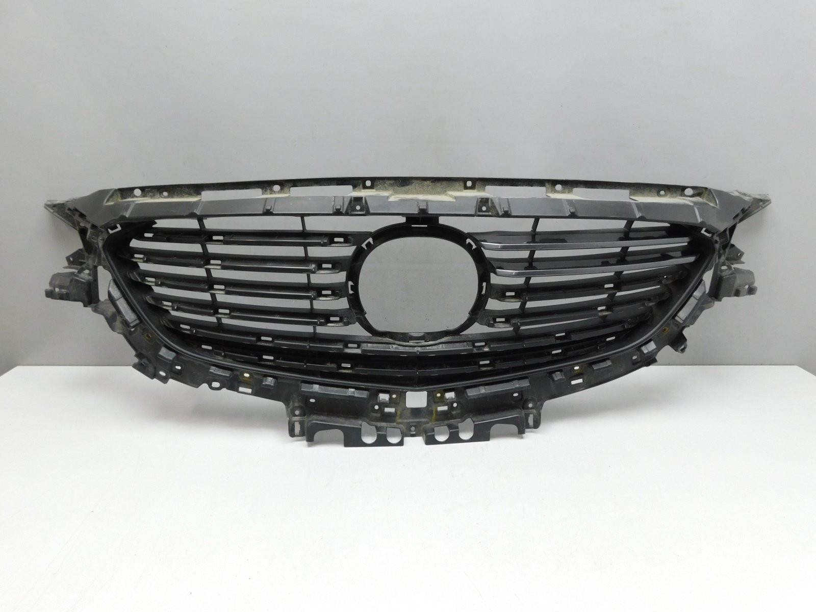 Решетка радиатора Mazda 6 (GJ/GL) 2013>