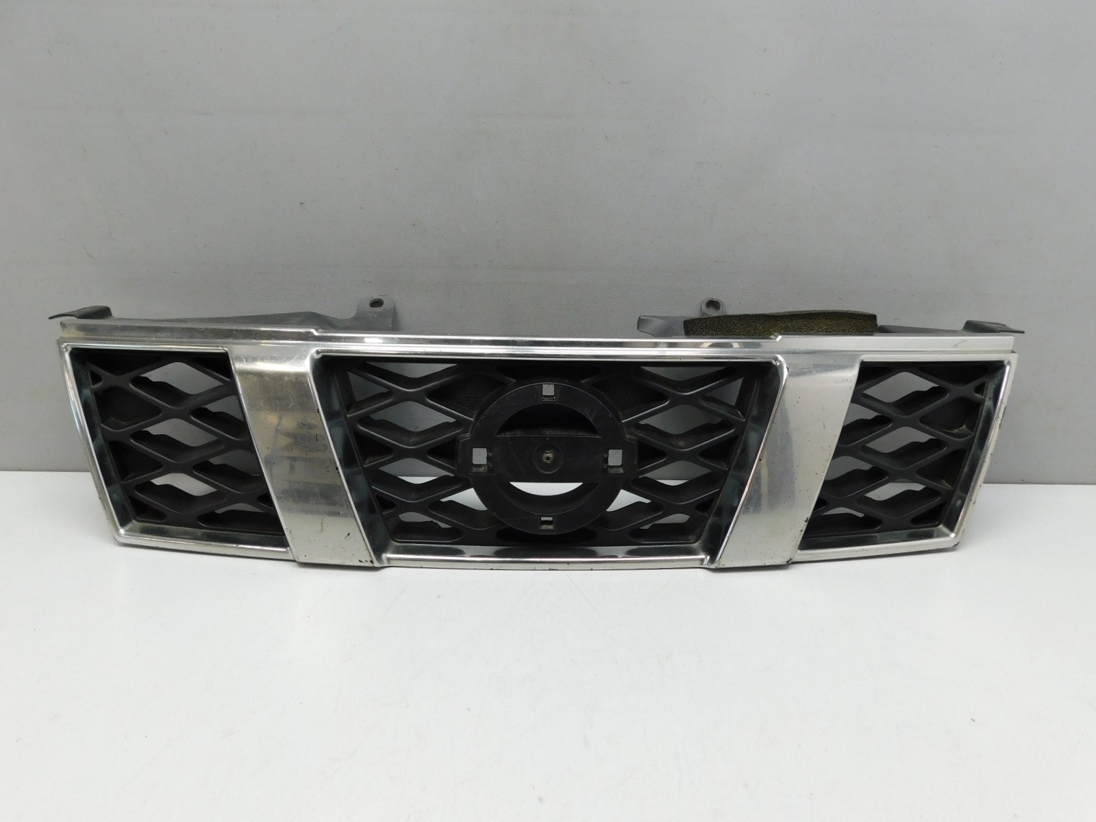 Решетка радиатора Nissan X-Trail (T31) 2007-2014